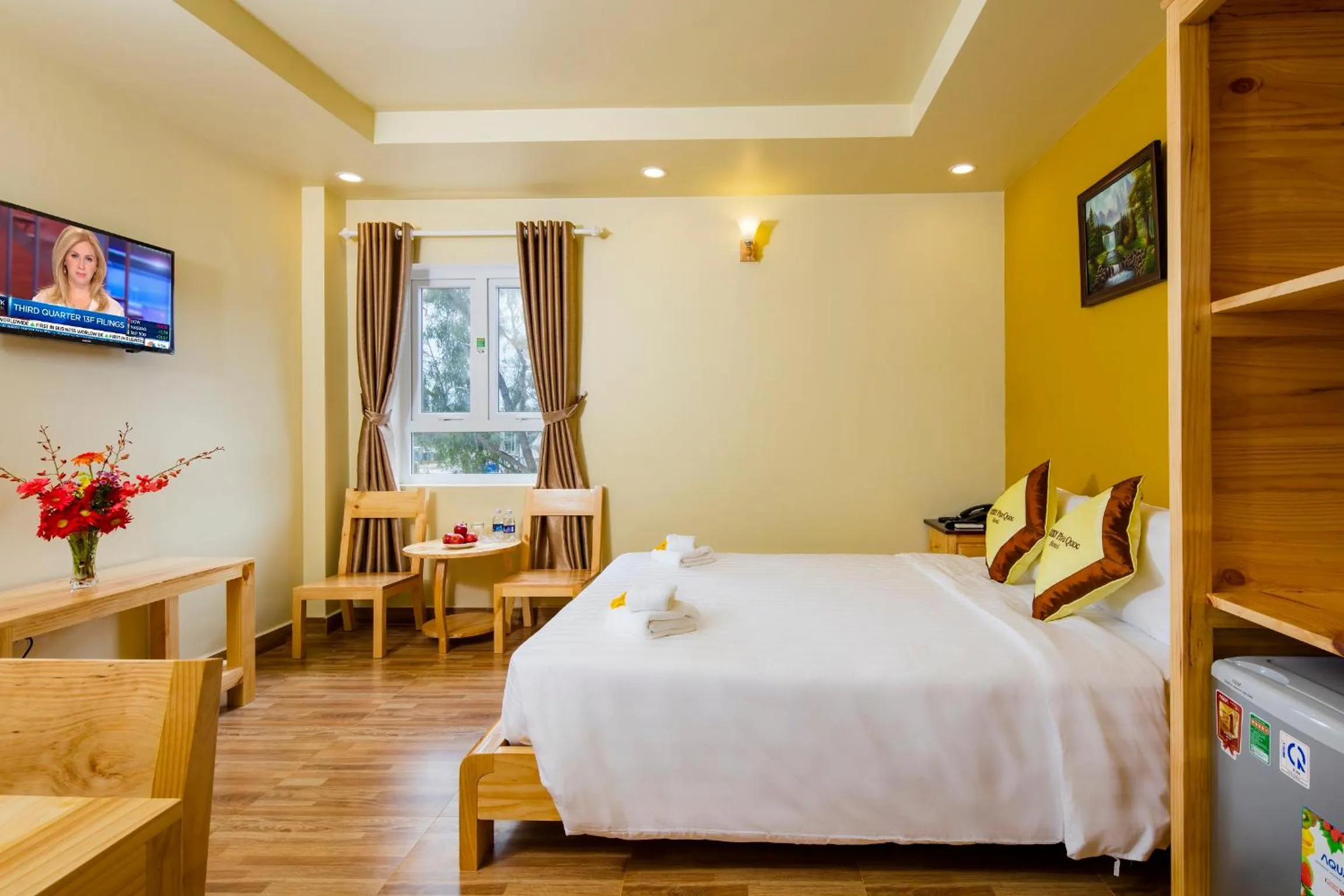 Photo of the whole room, Bed in Lucky Phu Quoc Hotel