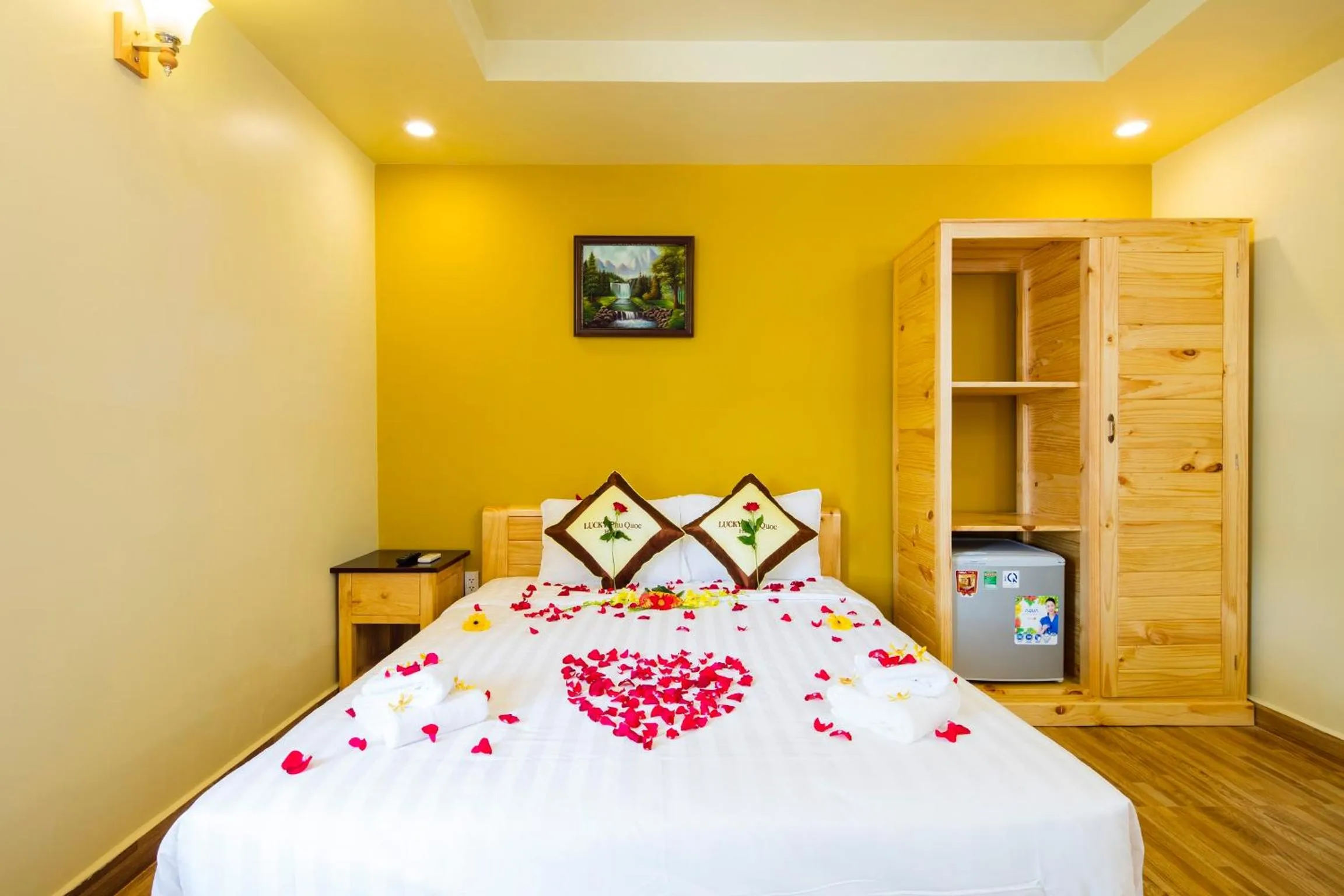 Photo of the whole room, Bed in Lucky Phu Quoc Hotel
