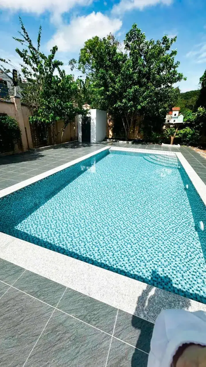 Swimming pool in Lucky Phu Quoc Hotel Swimming pool in Lucky Phu Quoc Hotel