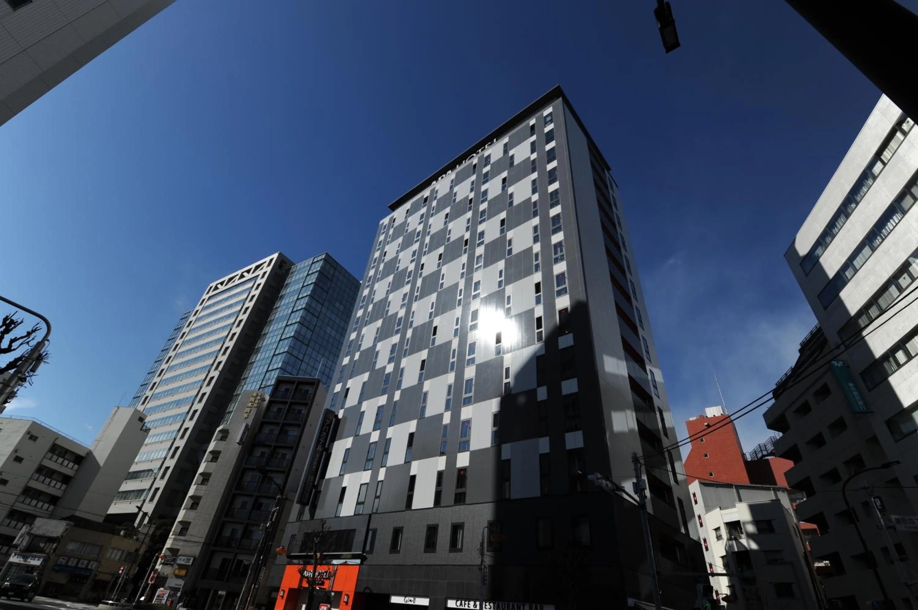 Facade/entrance in APA Hotel Kamataeki-Higashi