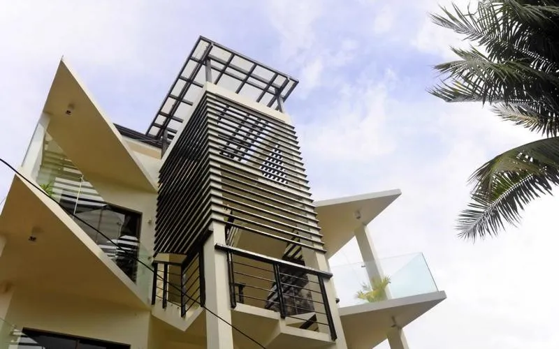 Property building in Boracay White Coral Hotel