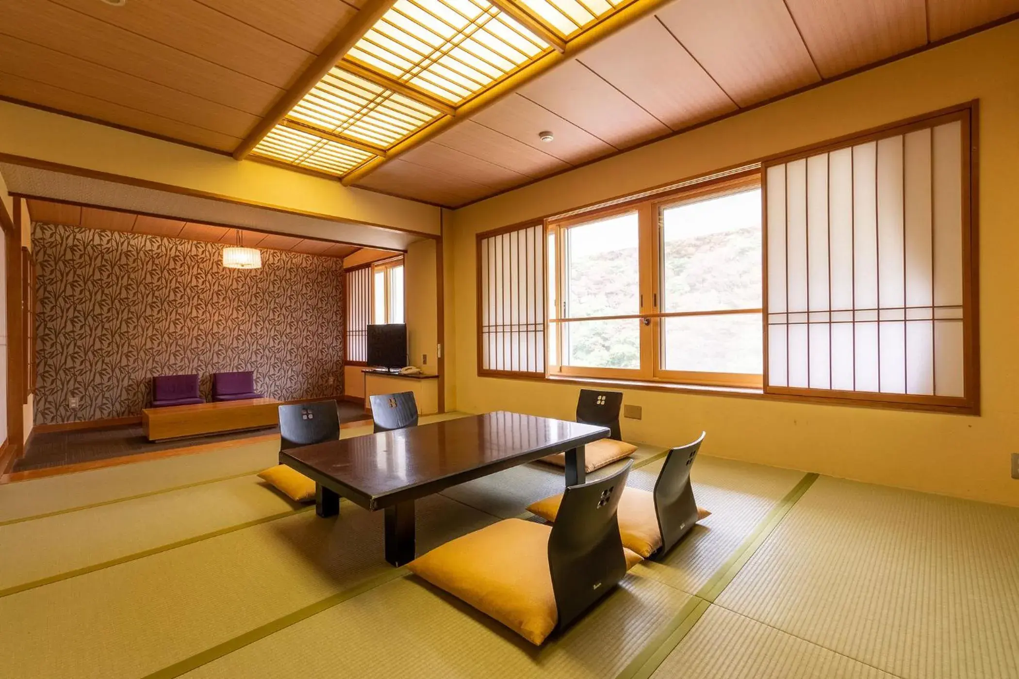 Photo of the whole room in Ooedo Onsen Monogatari Higashiyama Grand Hotel Photo of the whole room in Ooedo Onsen Monogatari Higashiyama Grand Hotel