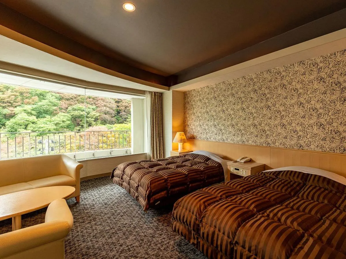Photo of the whole room, Bed in Ooedo Onsen Monogatari Higashiyama Grand Hotel