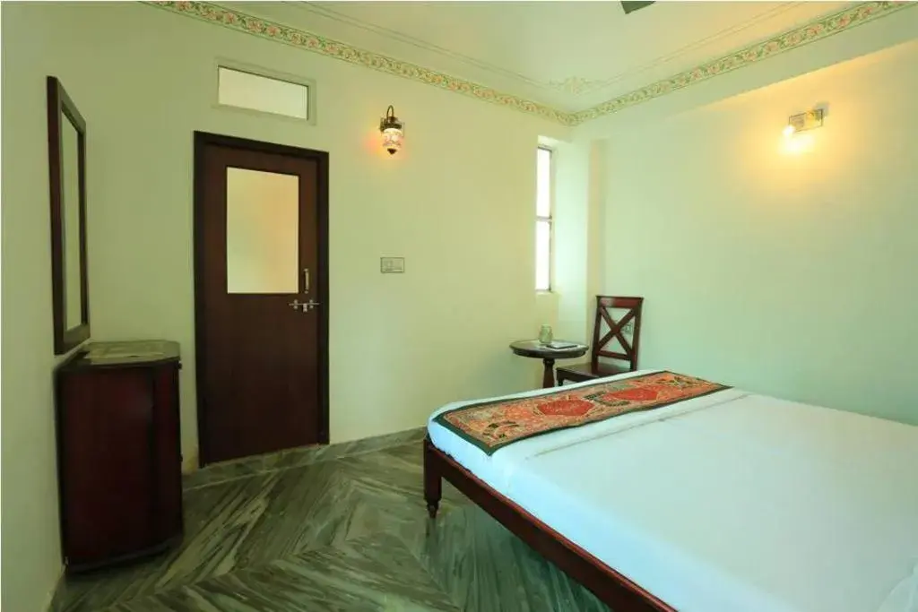 Living room in Hotel Janak Niwas Living room in Hotel Janak Niwas