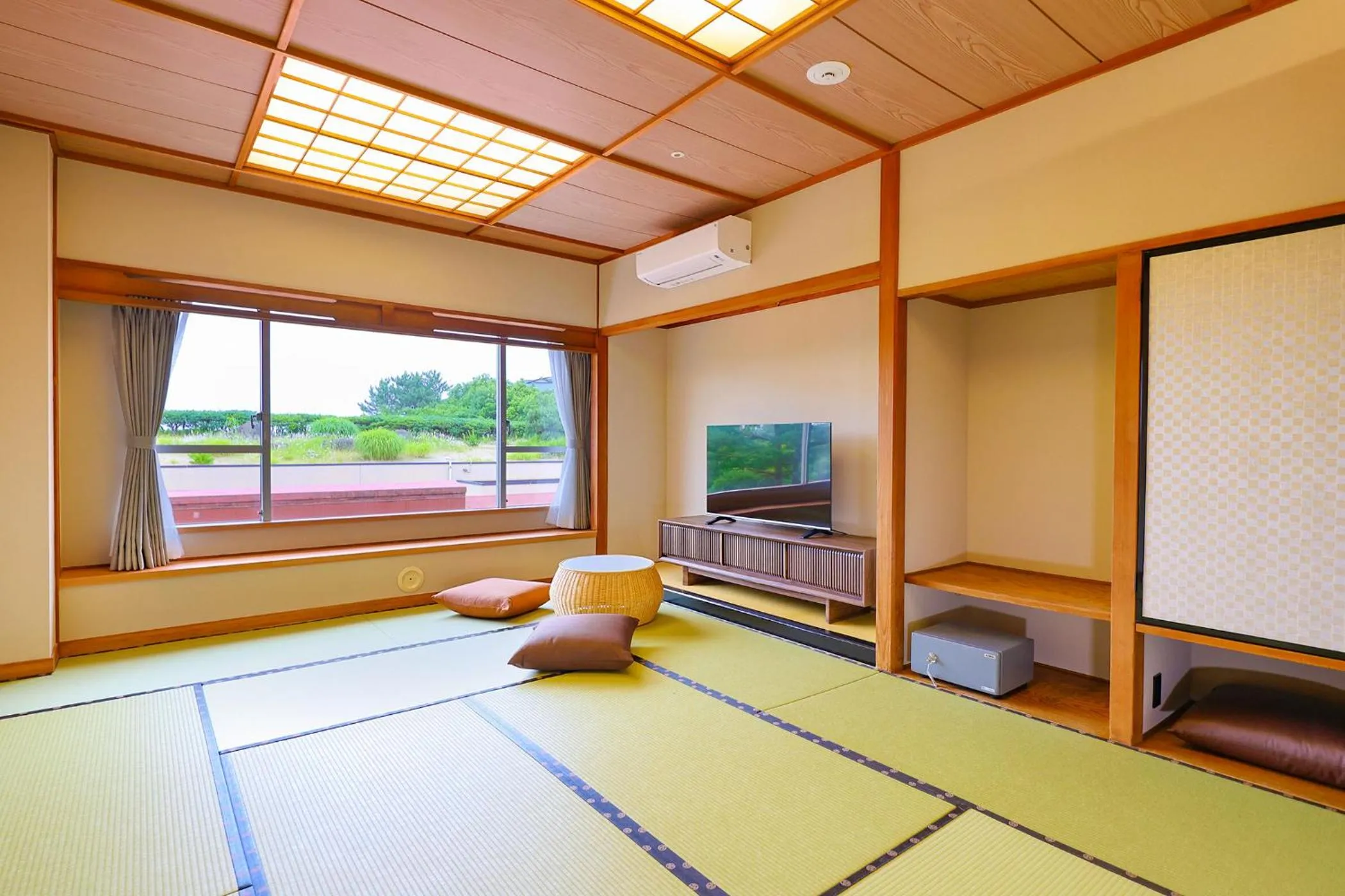 Ooedo Onsen Monogatari Premium Hotel Sokan