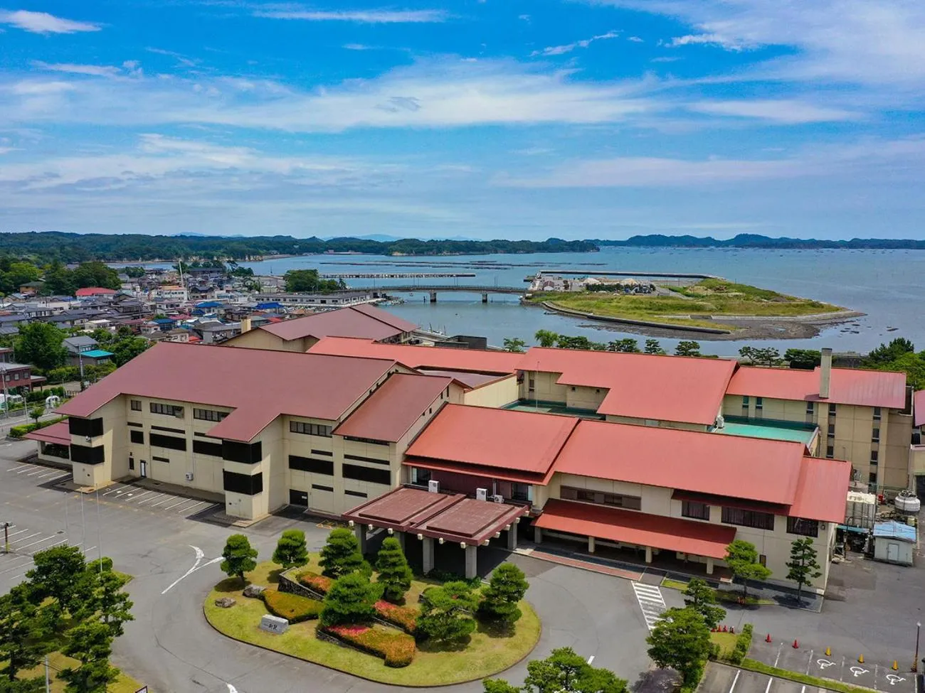 Property building in Ooedo Onsen Monogatari Premium Hotel Sokan