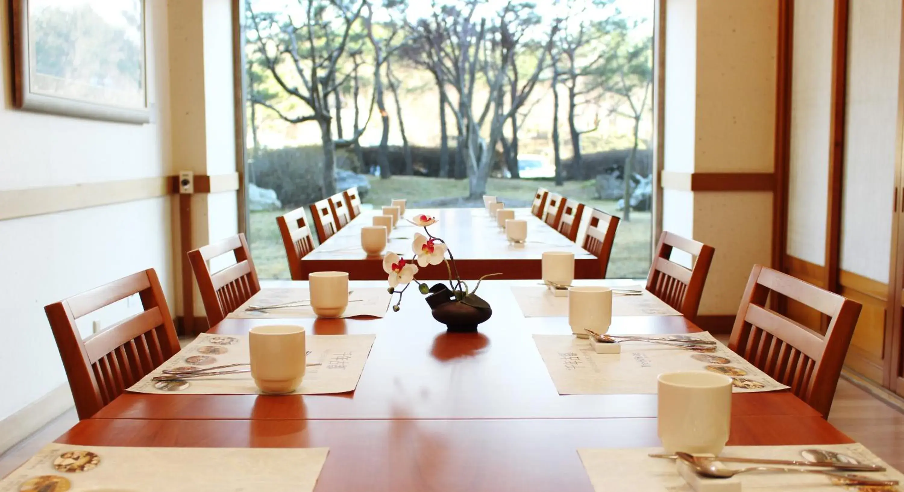 Restaurant/places to eat in The K Hotel Gyeongju Restaurant/places to eat in The K Hotel Gyeongju