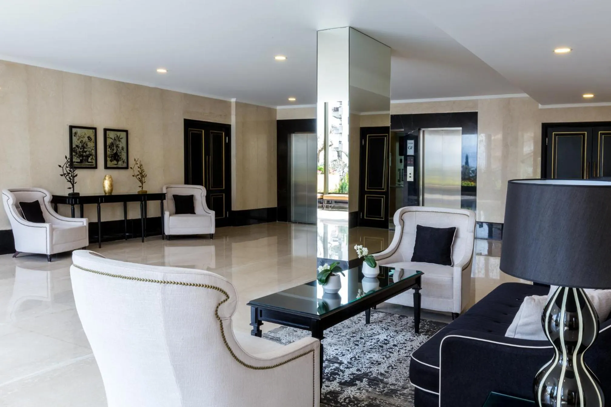 Lobby or reception in BURJ ON BAY Hotel