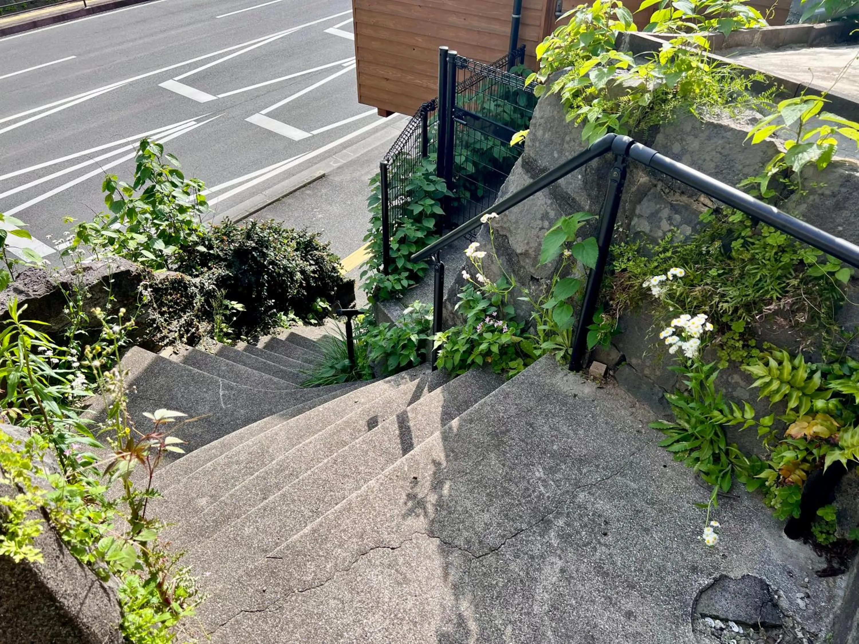 Property building in SUMITSUGU HOUSE East