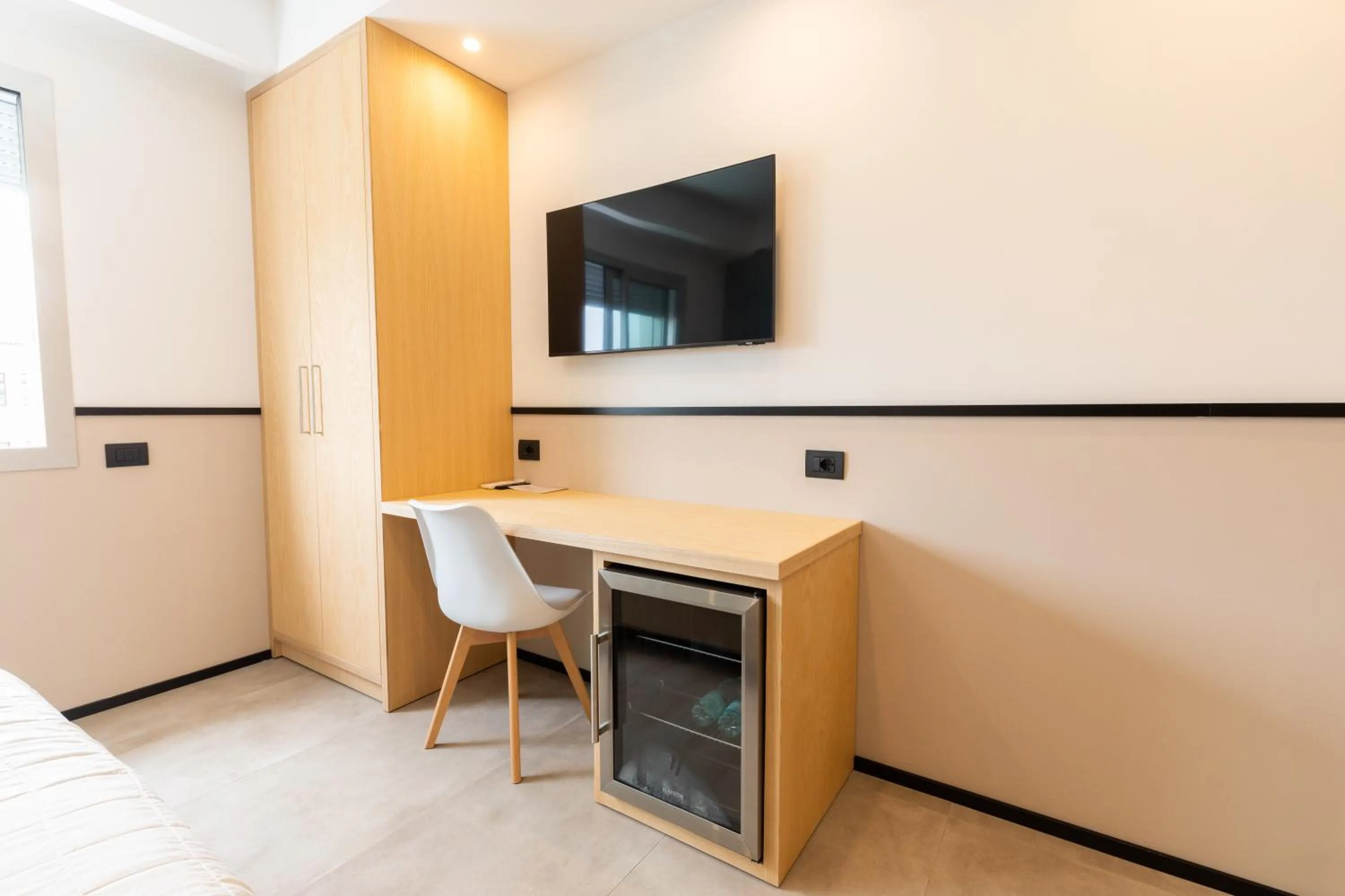 TV and multimedia in Antares Rooms and Suites