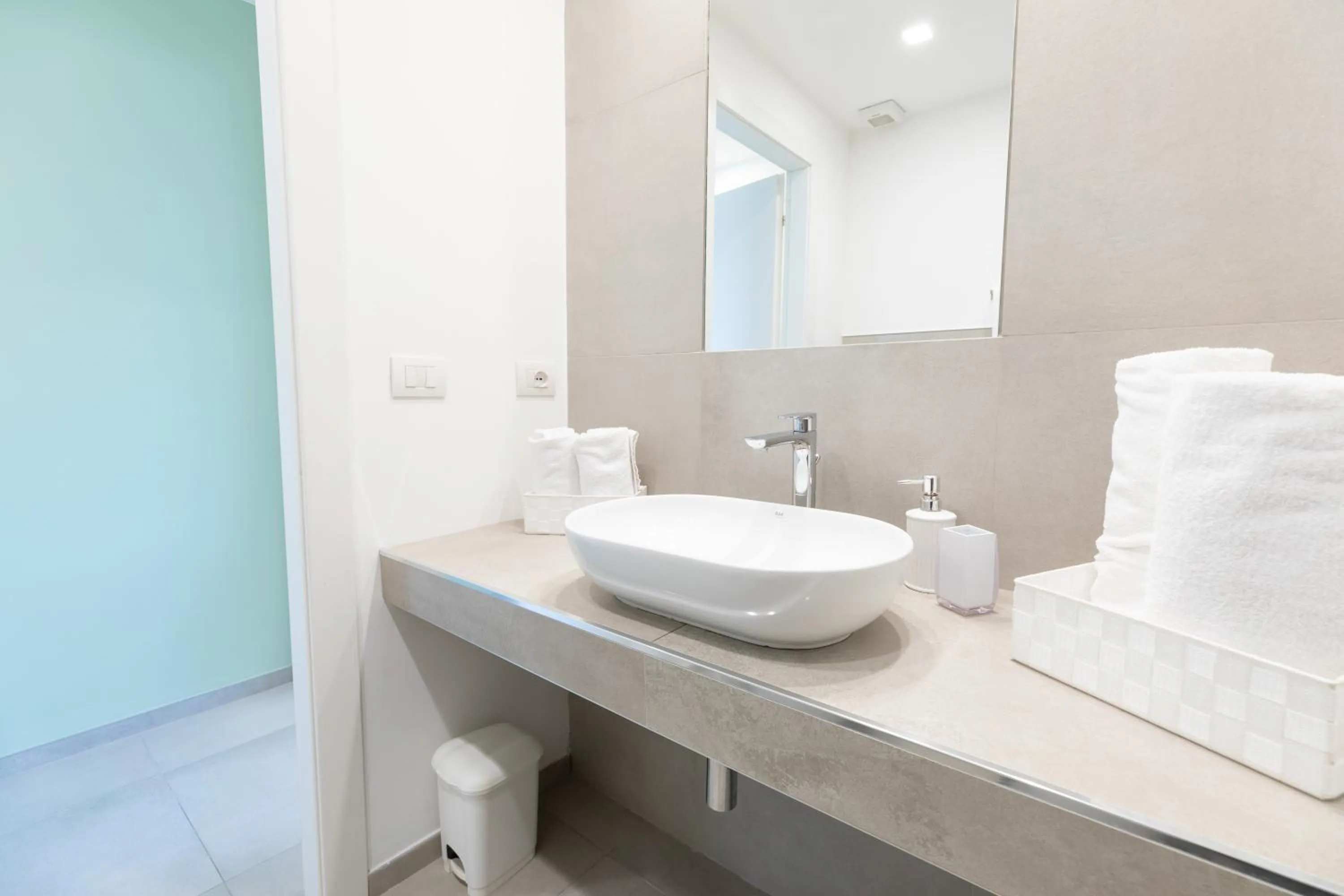 Bathroom in Antares Rooms and Suites