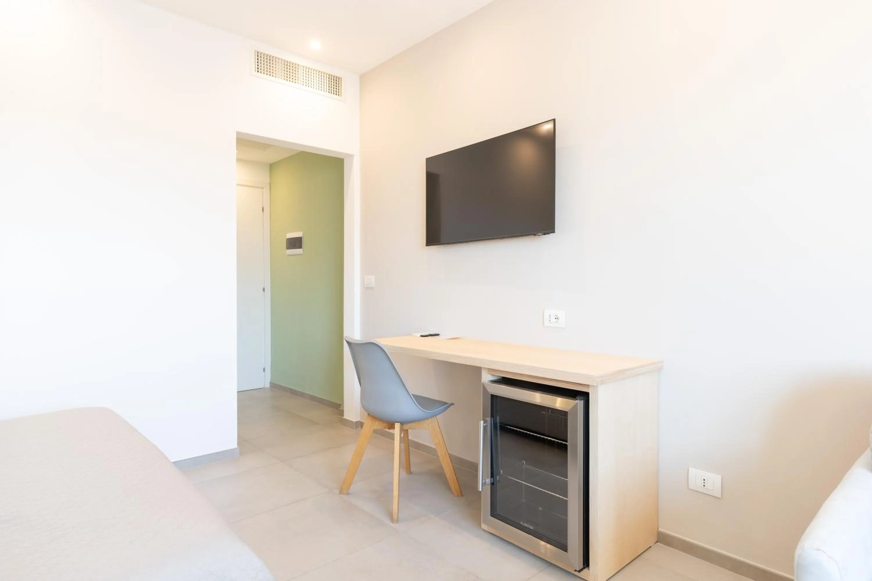 TV and multimedia in Antares Rooms and Suites