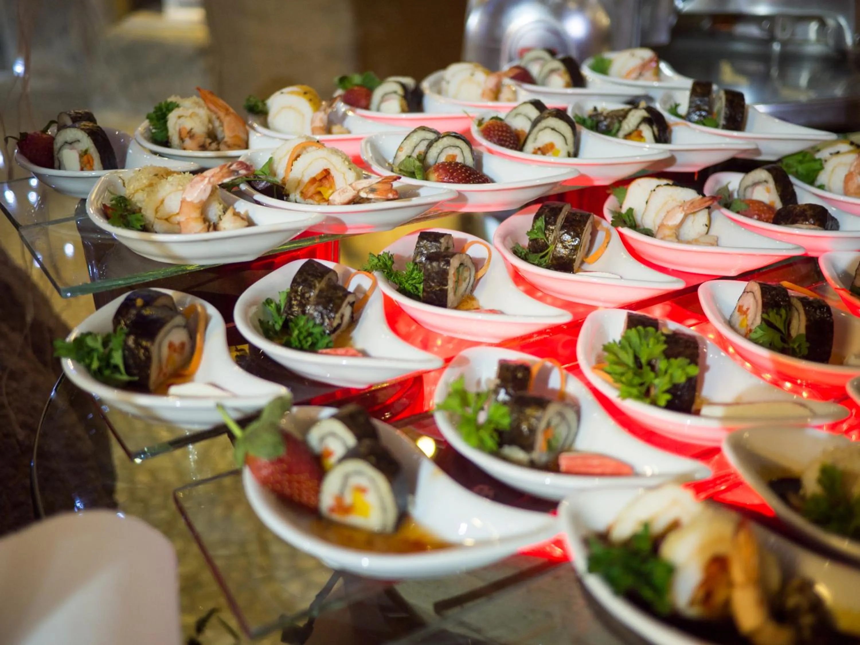 Restaurant/places to eat in Caves Beach Resort Adults Only