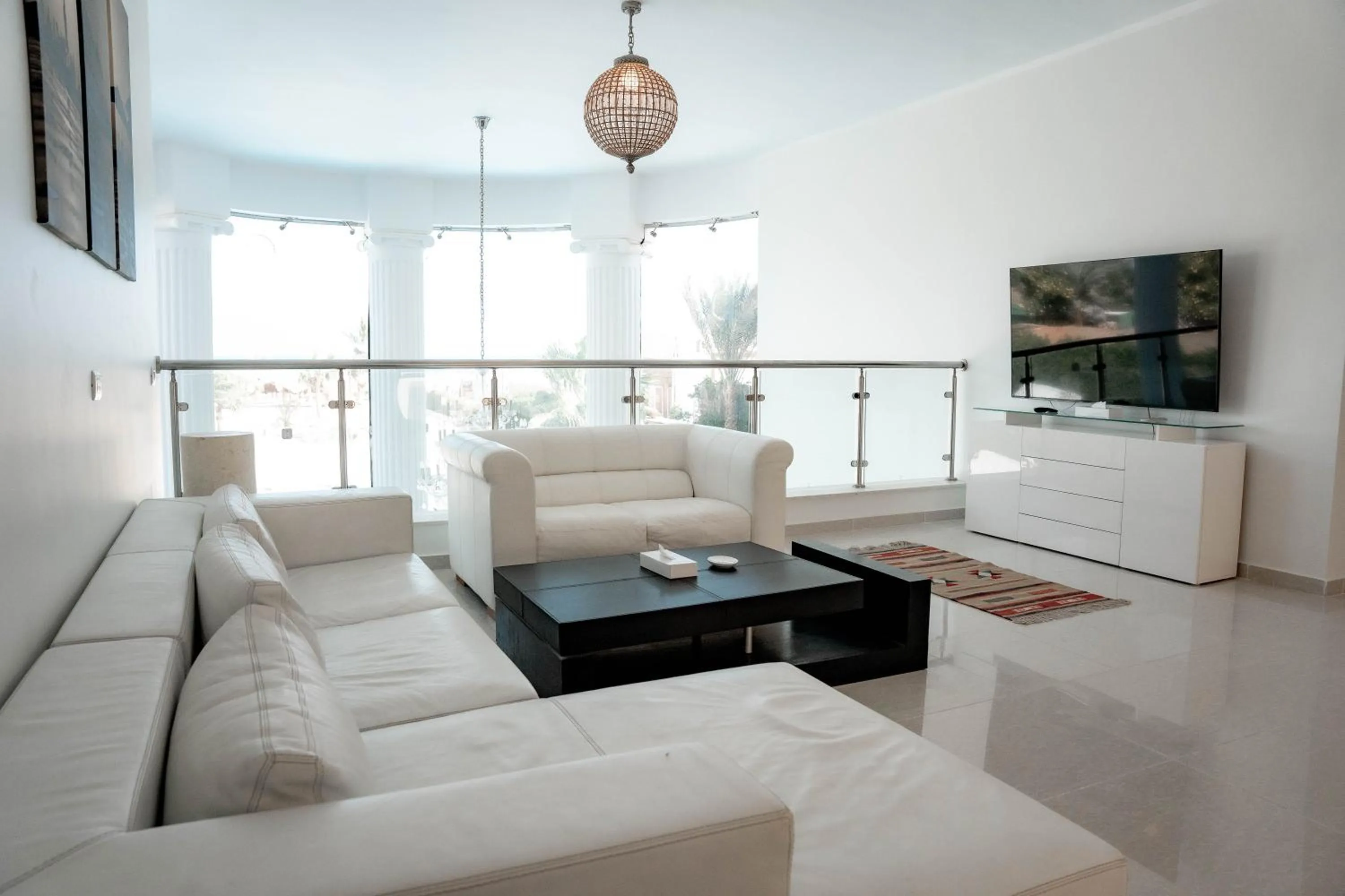 TV and multimedia in Caves Beach Resort Adults Only