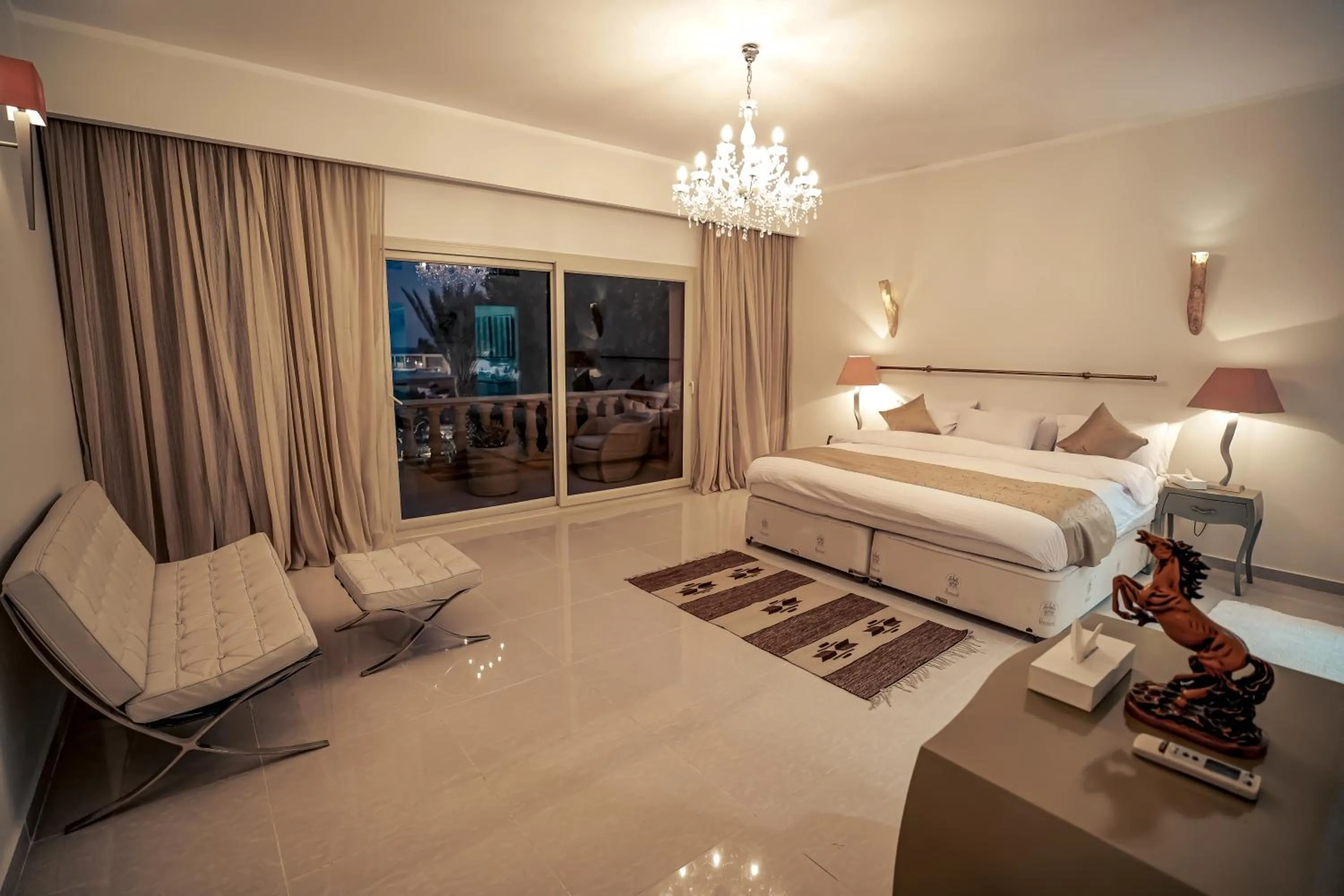 Bedroom, Bed in Caves Beach Resort Adults Only