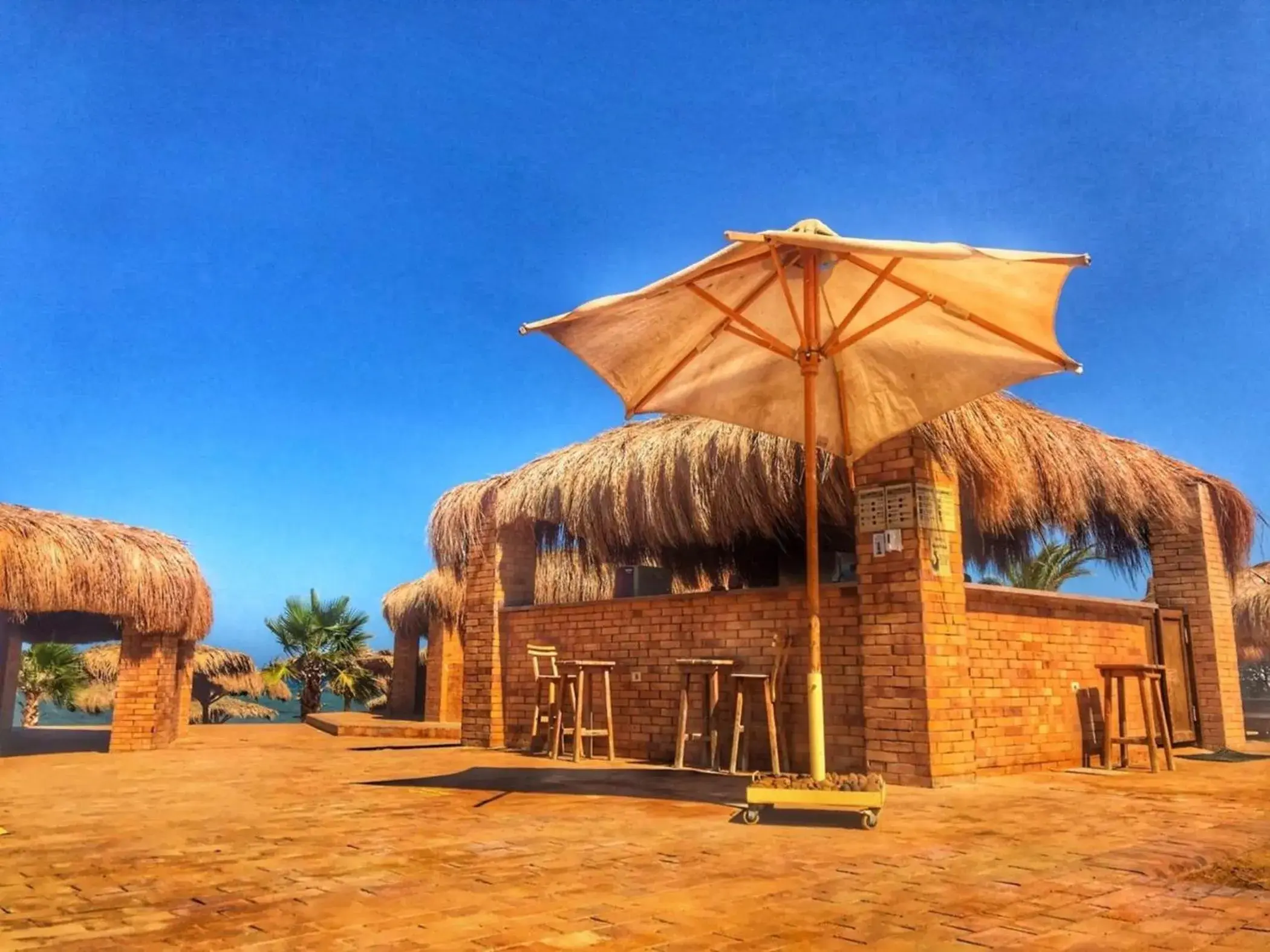 Lounge or bar in Caves Beach Resort Adults Only Lounge or bar in Caves Beach Resort Adults Only