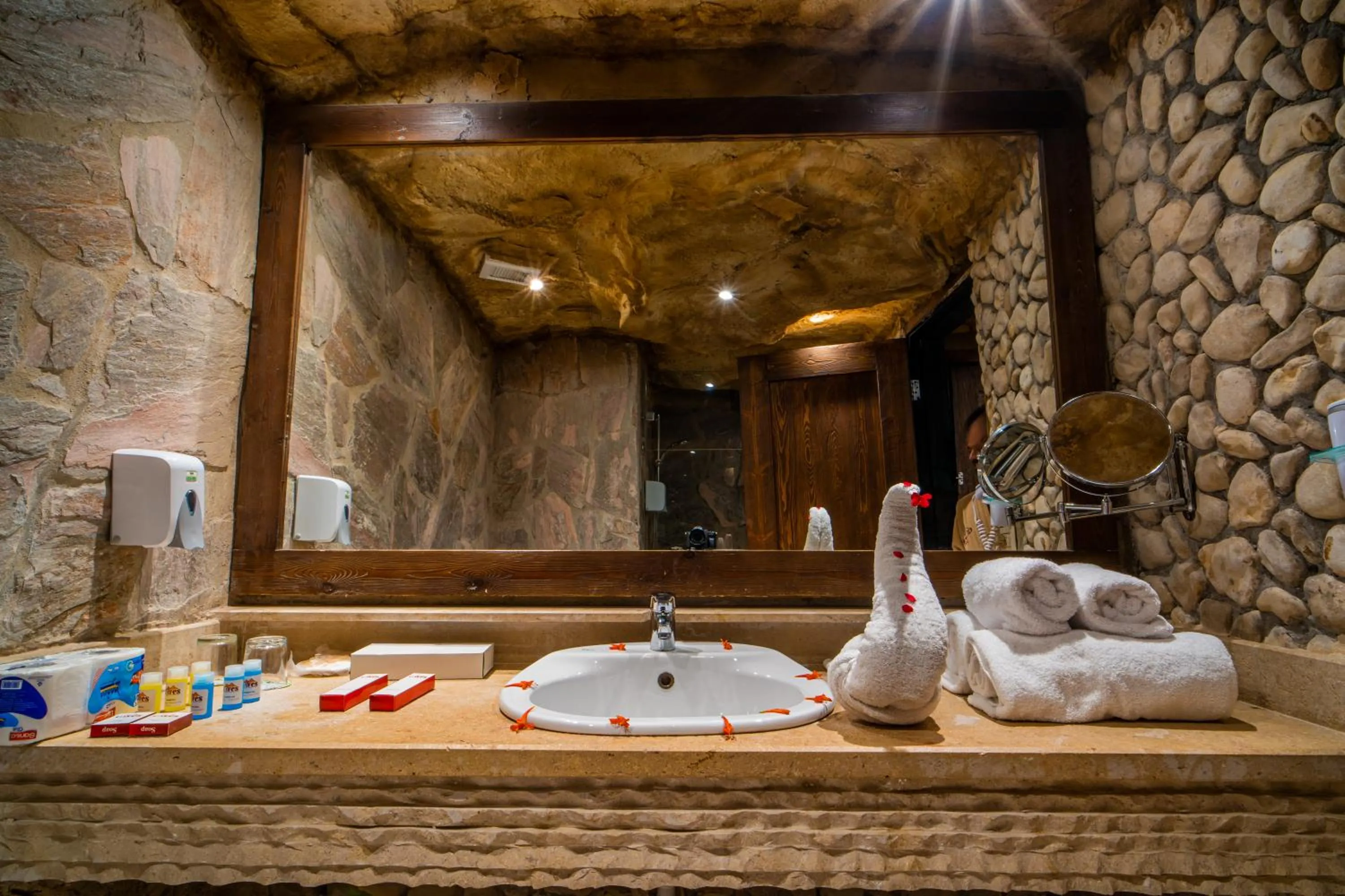 Toilet in Caves Beach Resort Adults Only