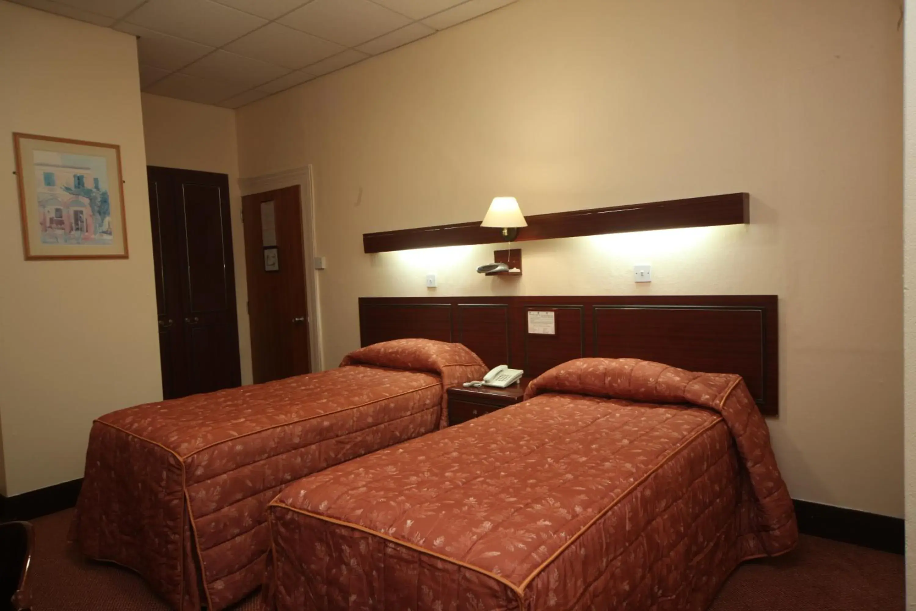 Bed in Bristol Hotel Bed in Bristol Hotel