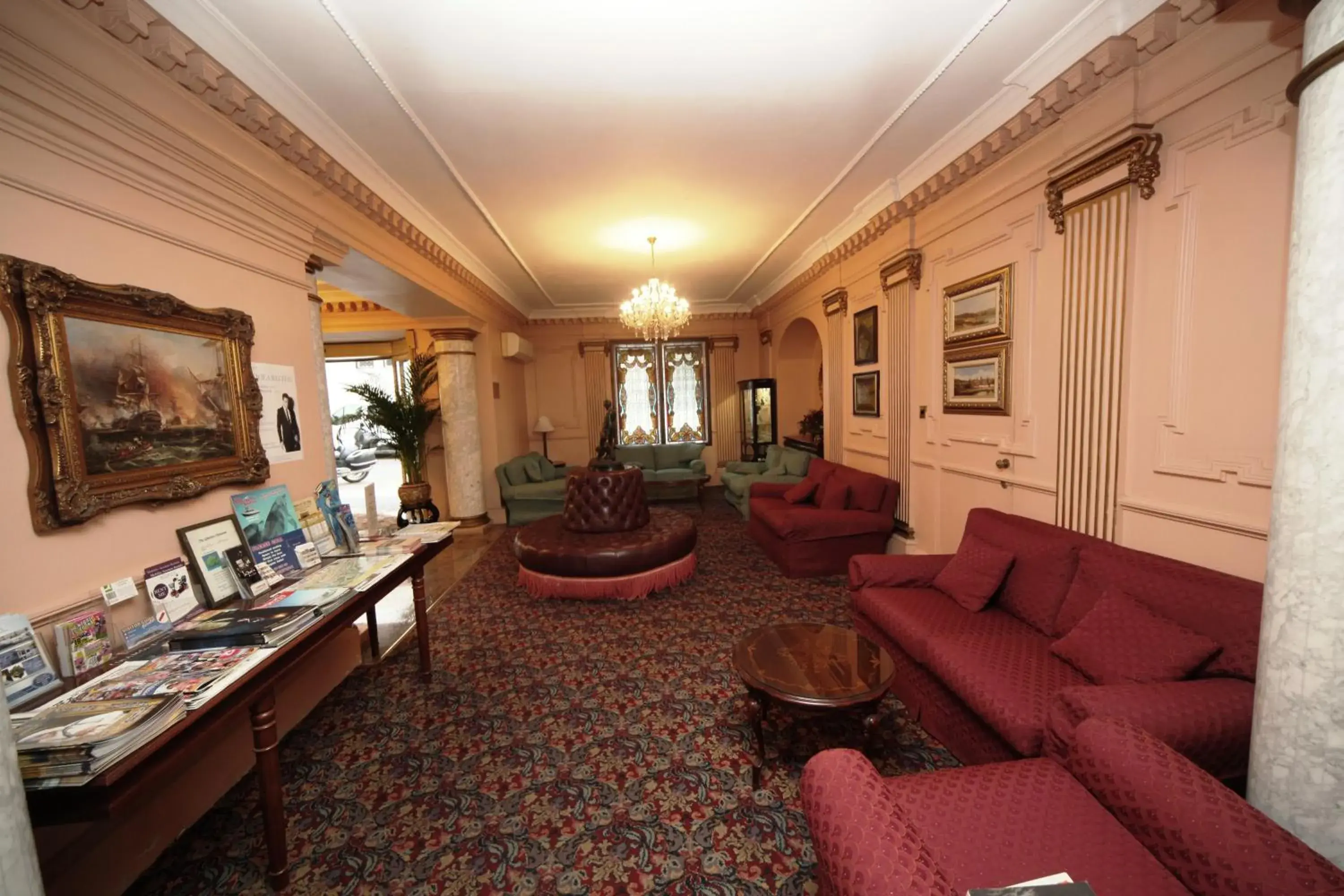 Lobby or reception in Bristol Hotel Lobby or reception in Bristol Hotel