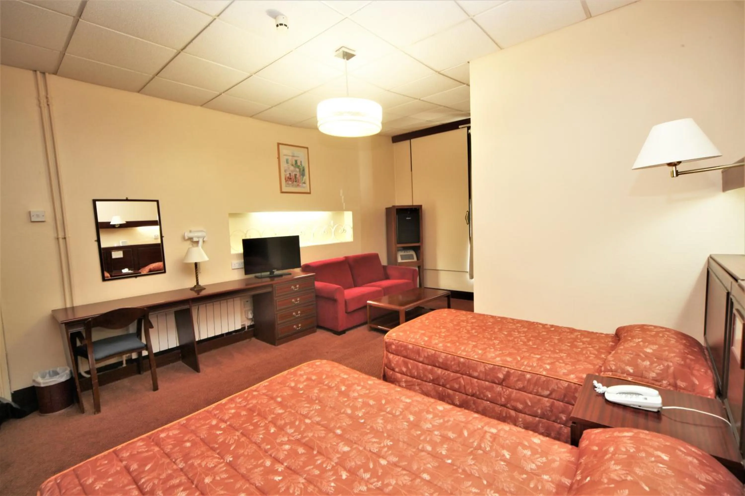 Bed in Bristol Hotel