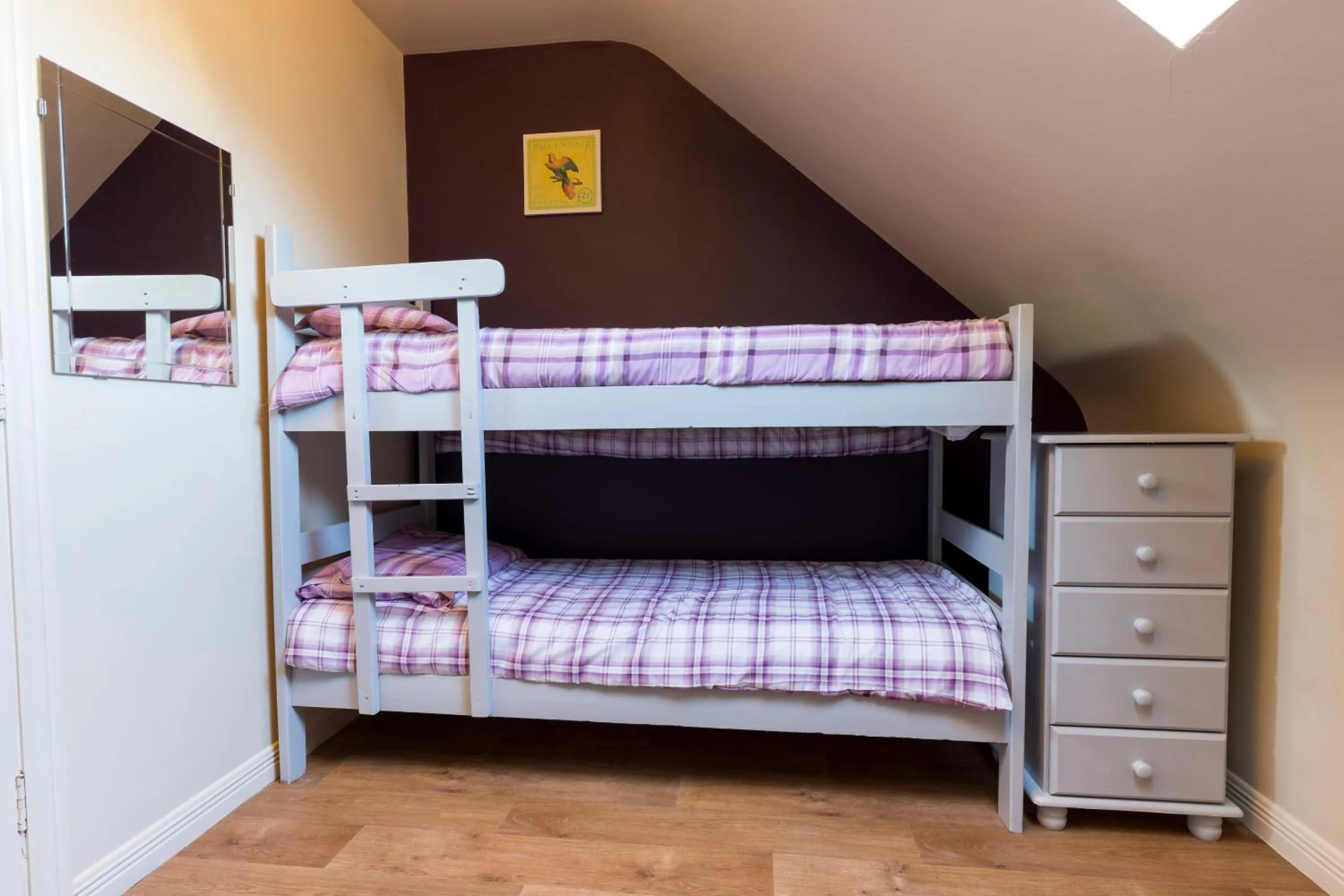 Bedroom, Bed in Lakeland House