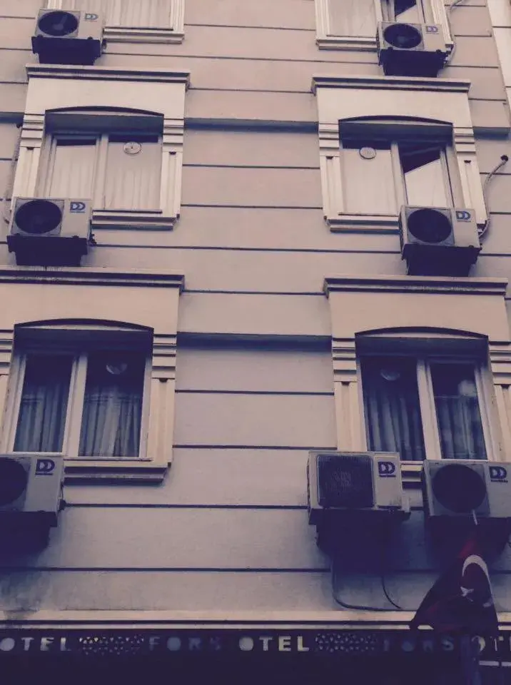 Property building in Fors Hotel Istanbul yeni kapı Property building in Fors Hotel Istanbul yeni kapı