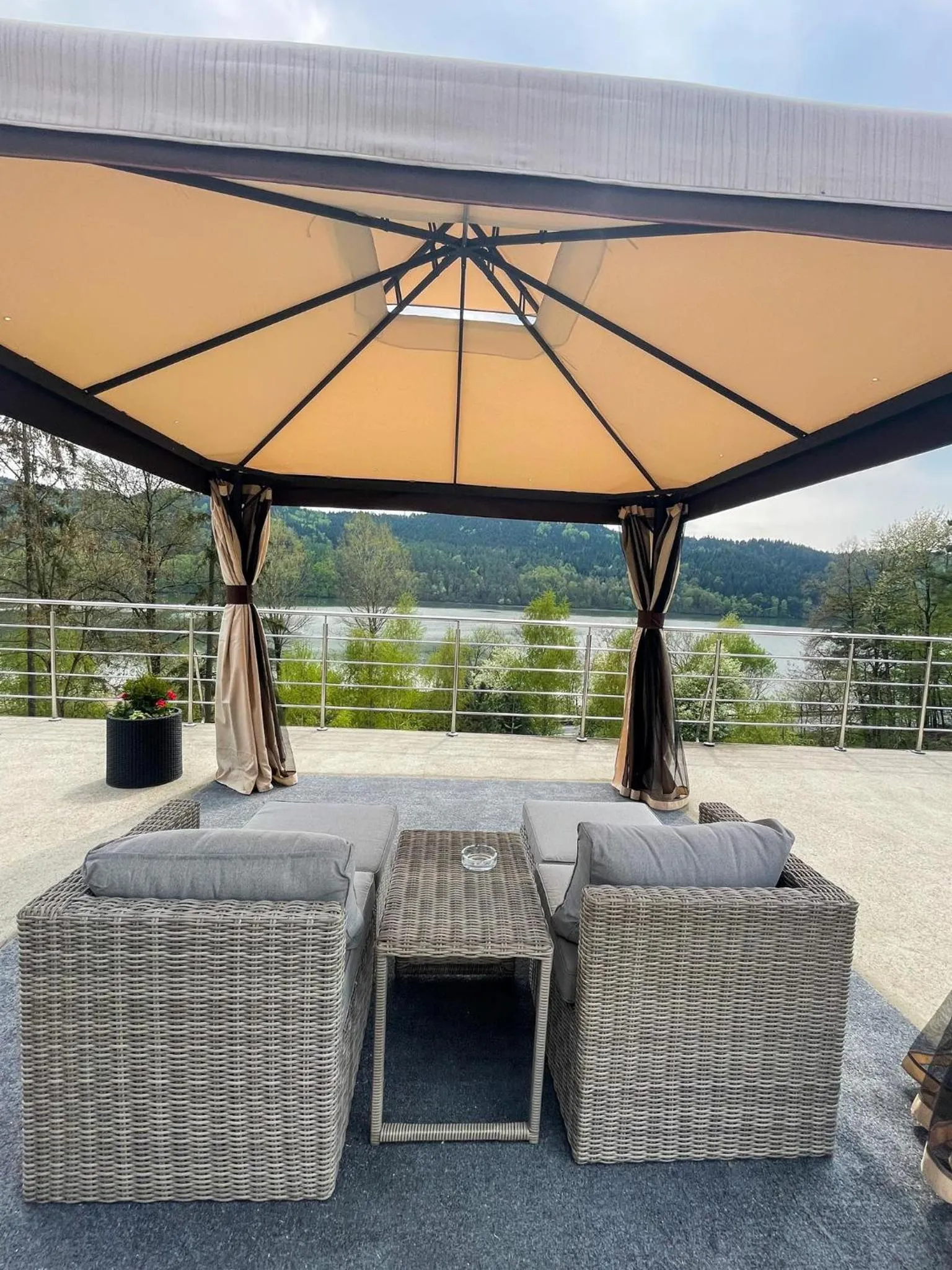 Patio in Hotel Łaziska