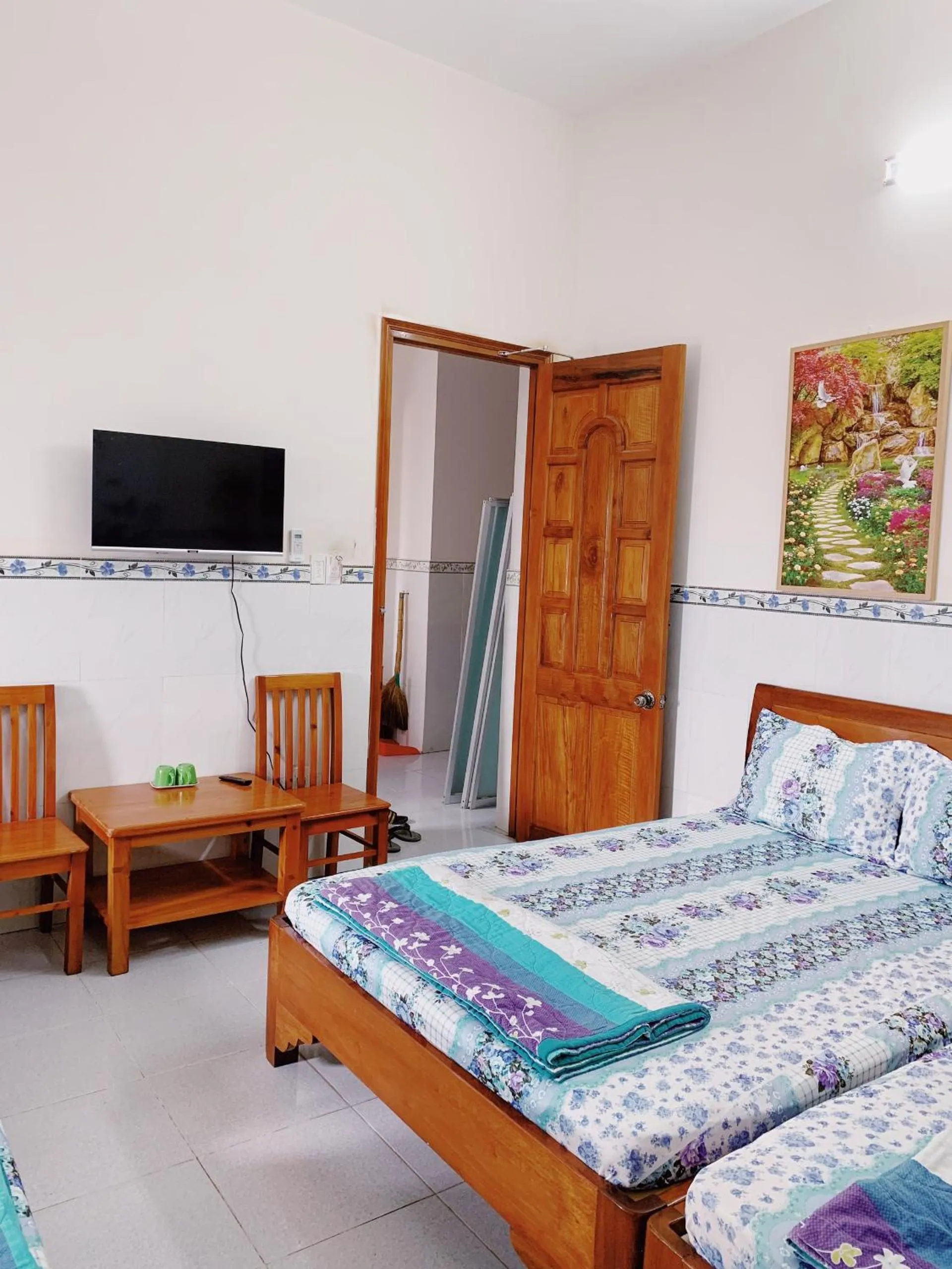 Bed in Phu Quy Hotel