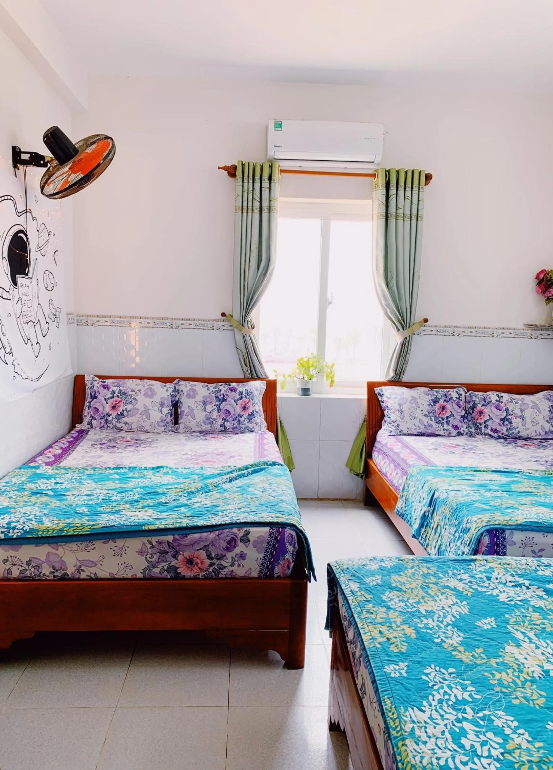 Bed in Phu Quy Hotel