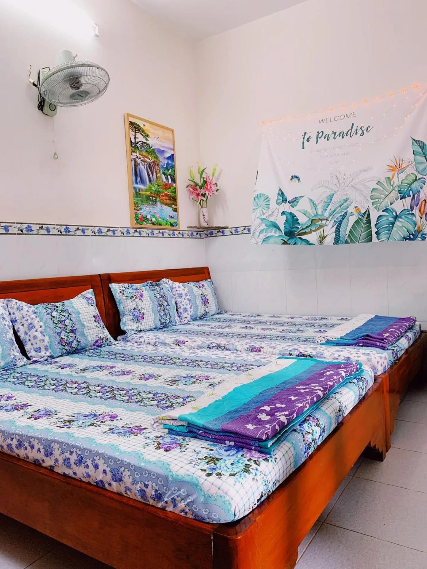 Bed in Phu Quy Hotel