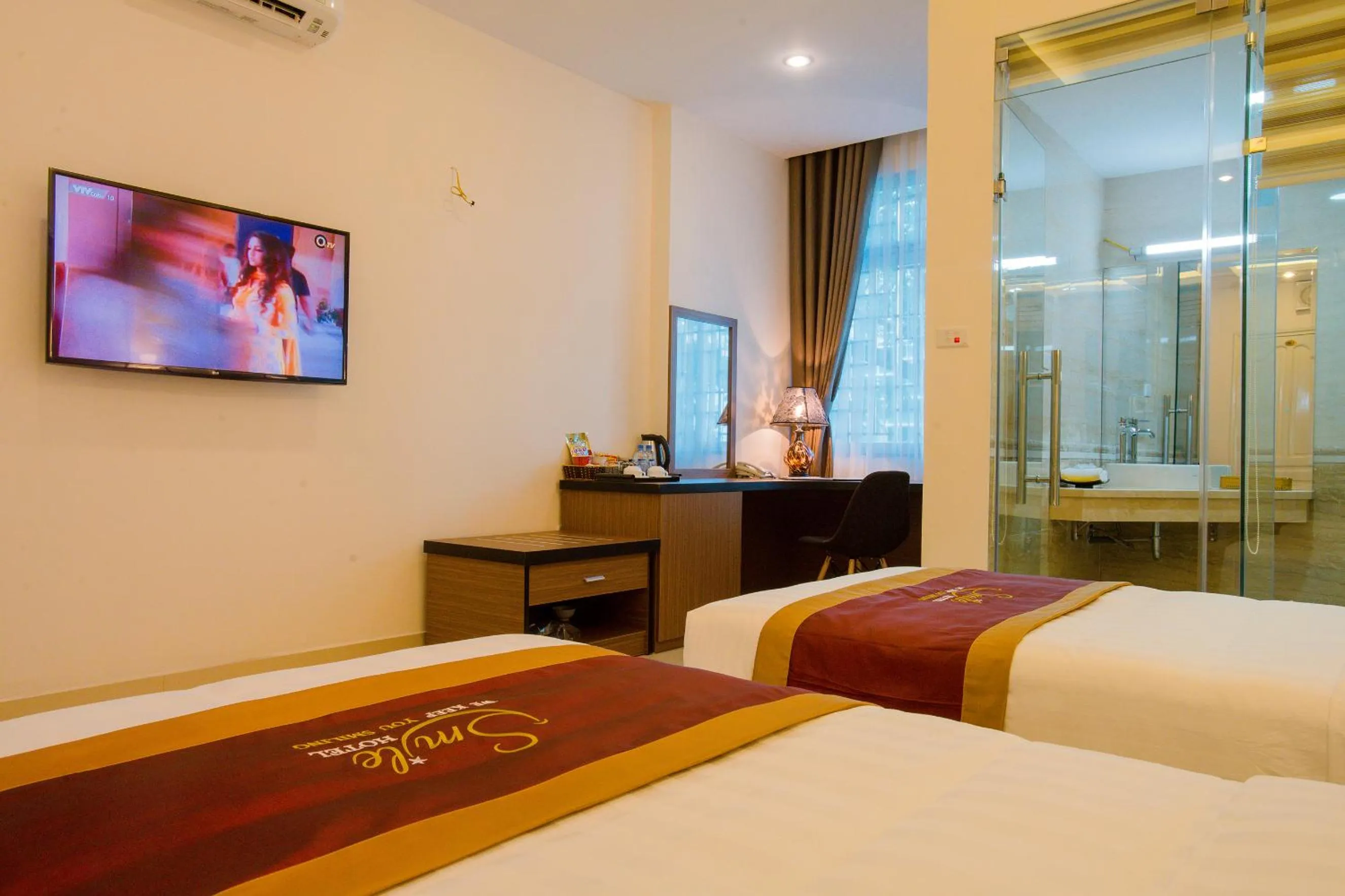 Photo of the whole room, Bed in Smile Hotel