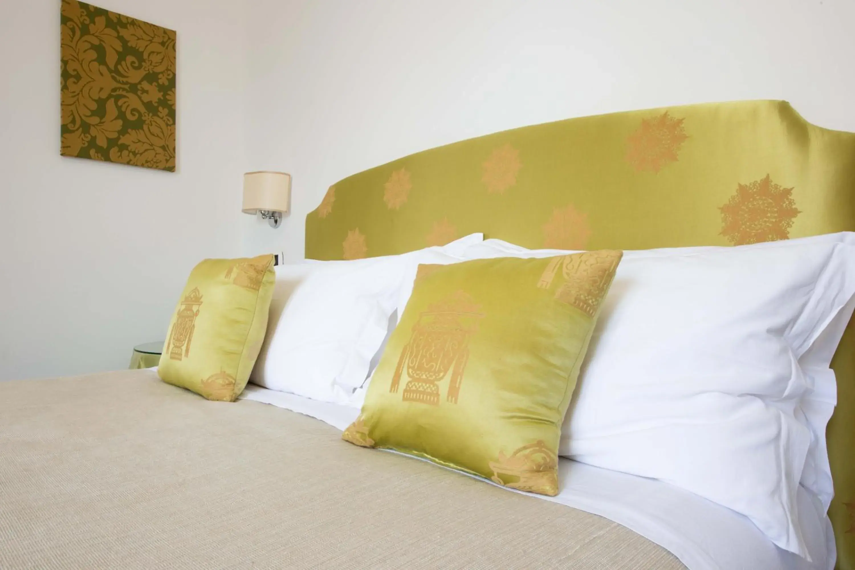 Decorative detail, Bed in L'Insolita Reggia Decorative detail, Bed in L'Insolita Reggia