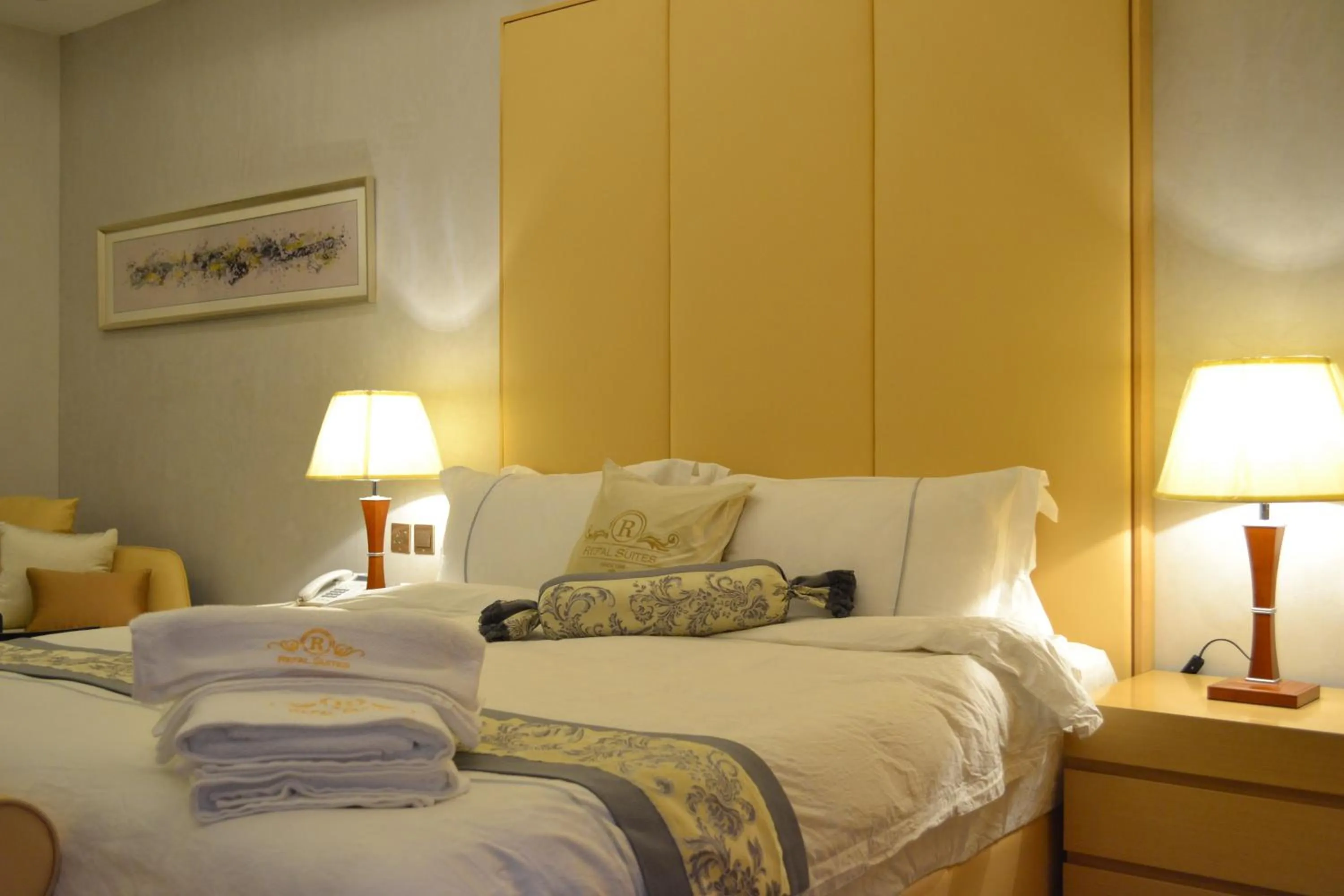 Photo of the whole room, Bed in Refal Homes