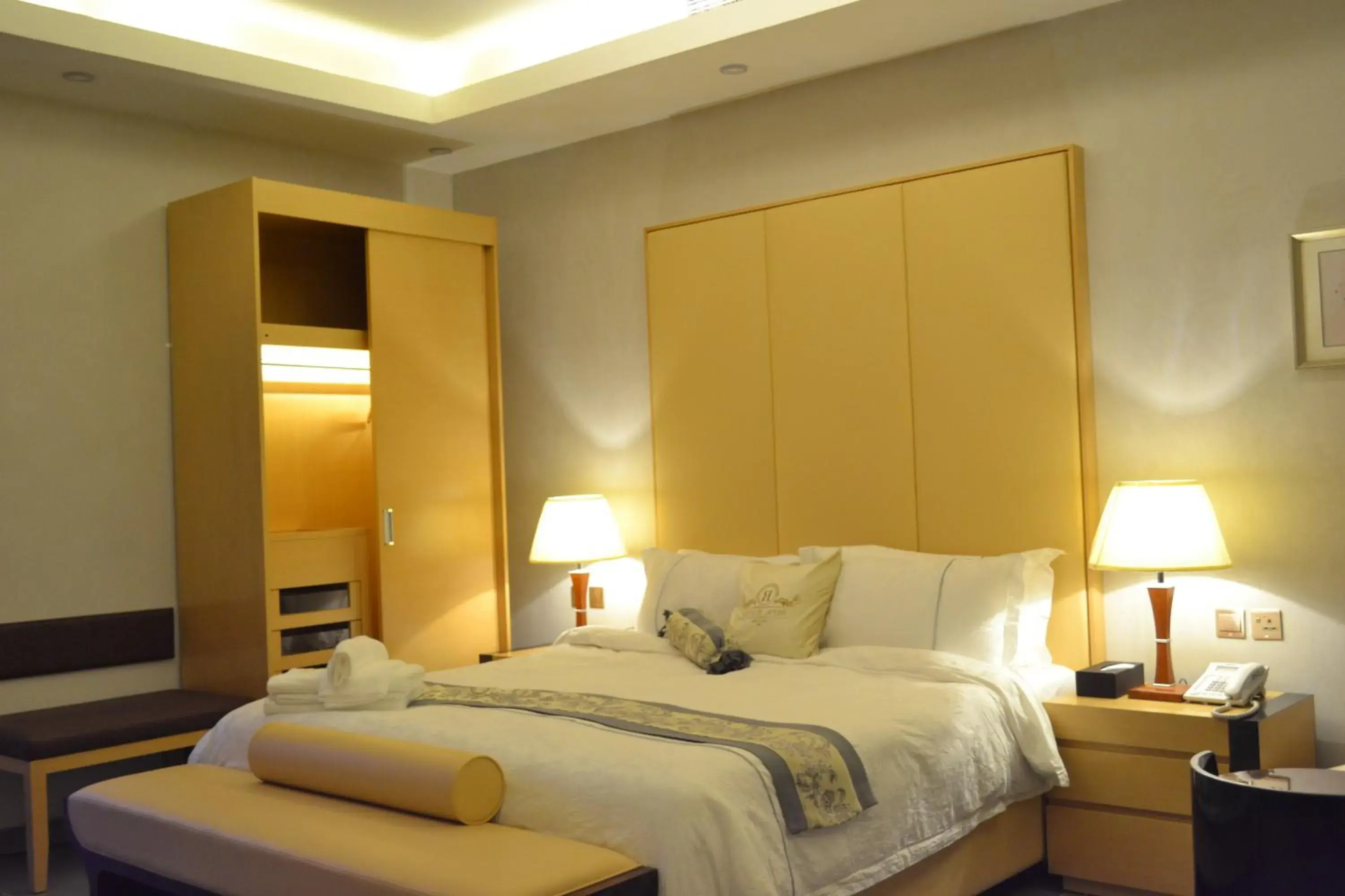 Two-Bedroom Apartment with living room and bathroom in Refal Homes Two-Bedroom Apartment with living room and bathroom in Refal Homes