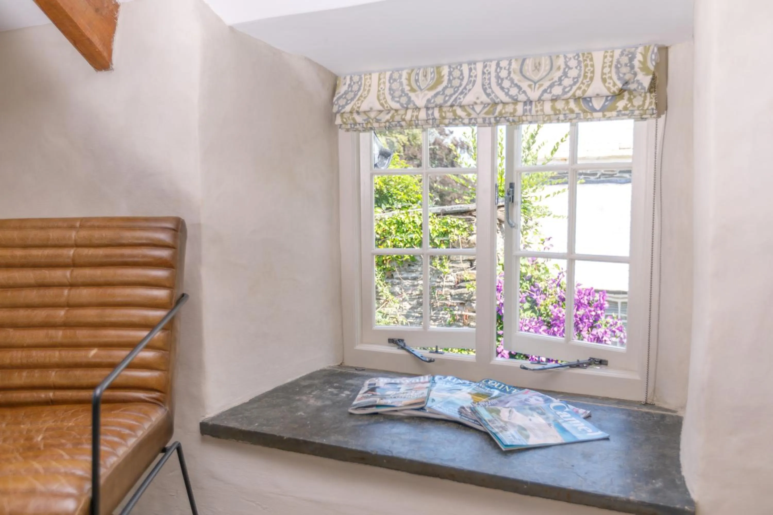 Living room in Trewornan Manor