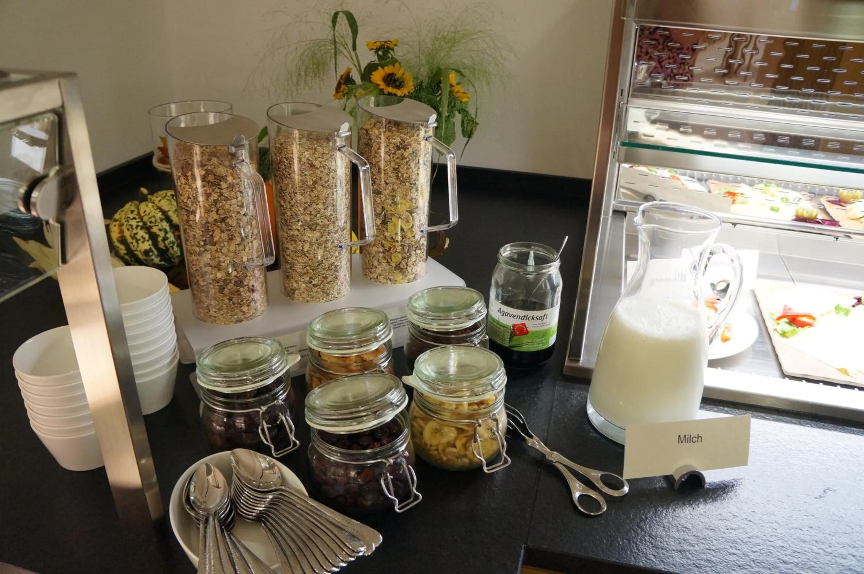 Buffet breakfast in Burkardushaus, Tagungszentrum am Dom