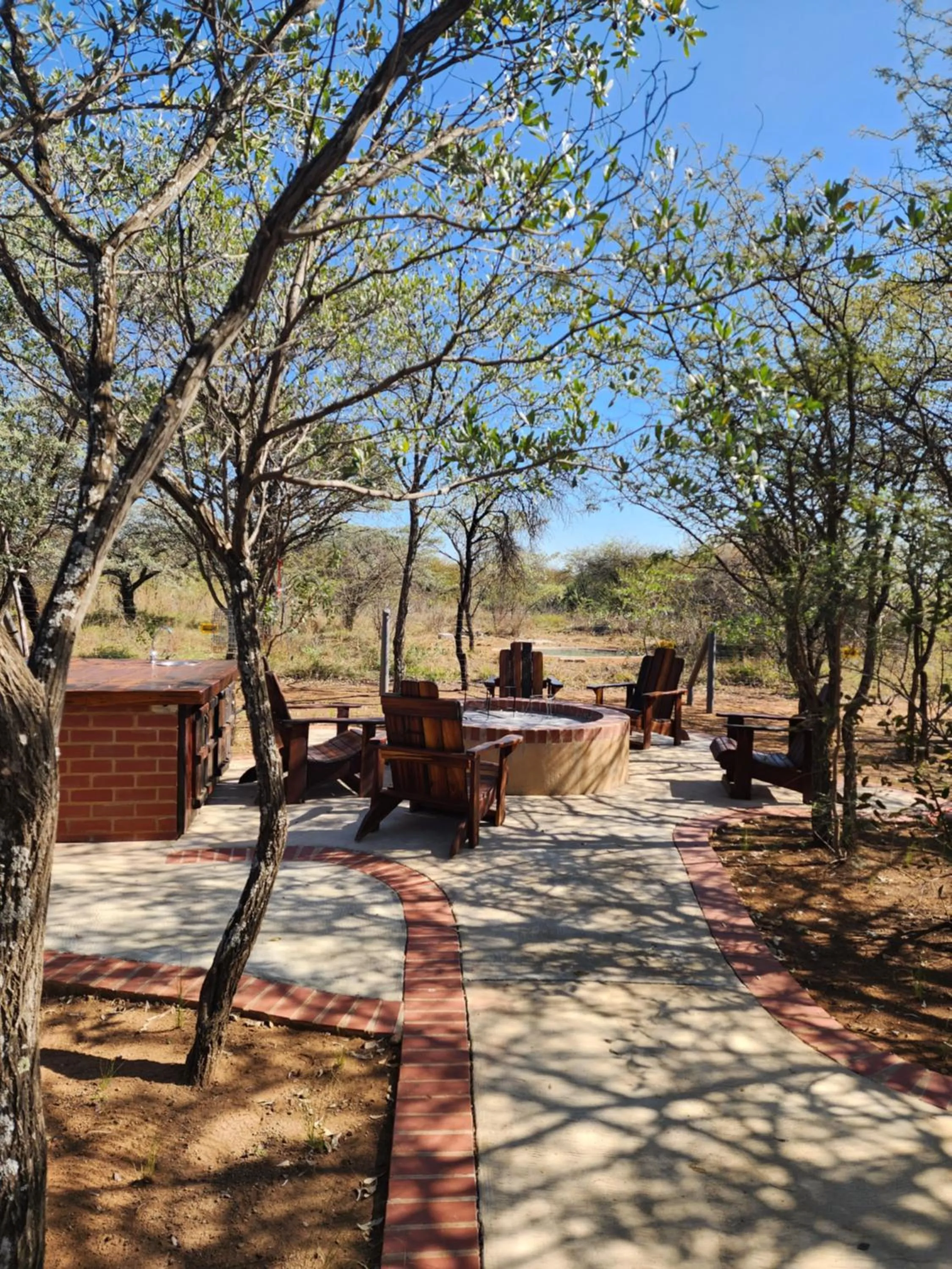Crimson Bush Lodge