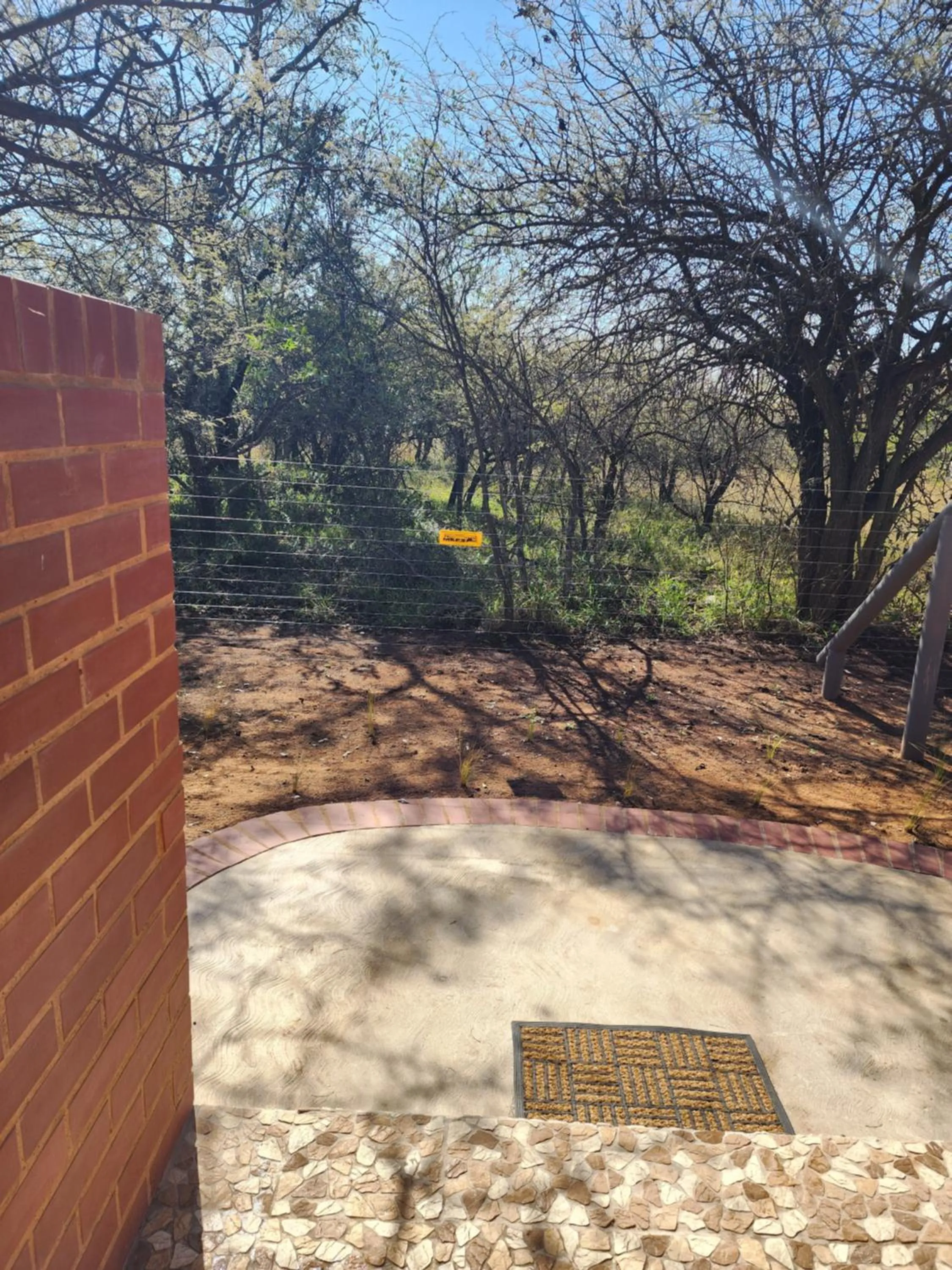 Crimson Bush Lodge