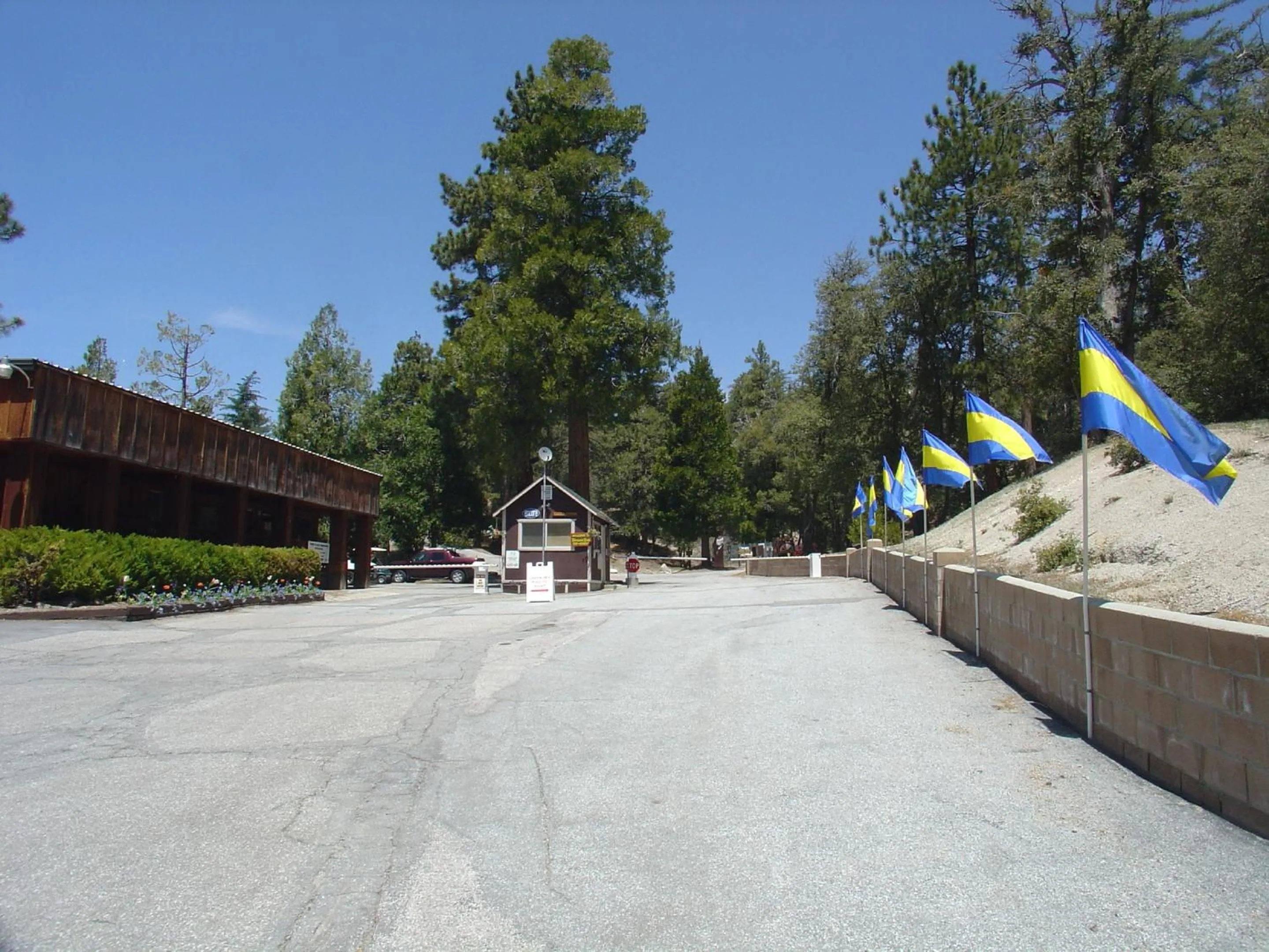 Idyllwild Camping Resort Cabin