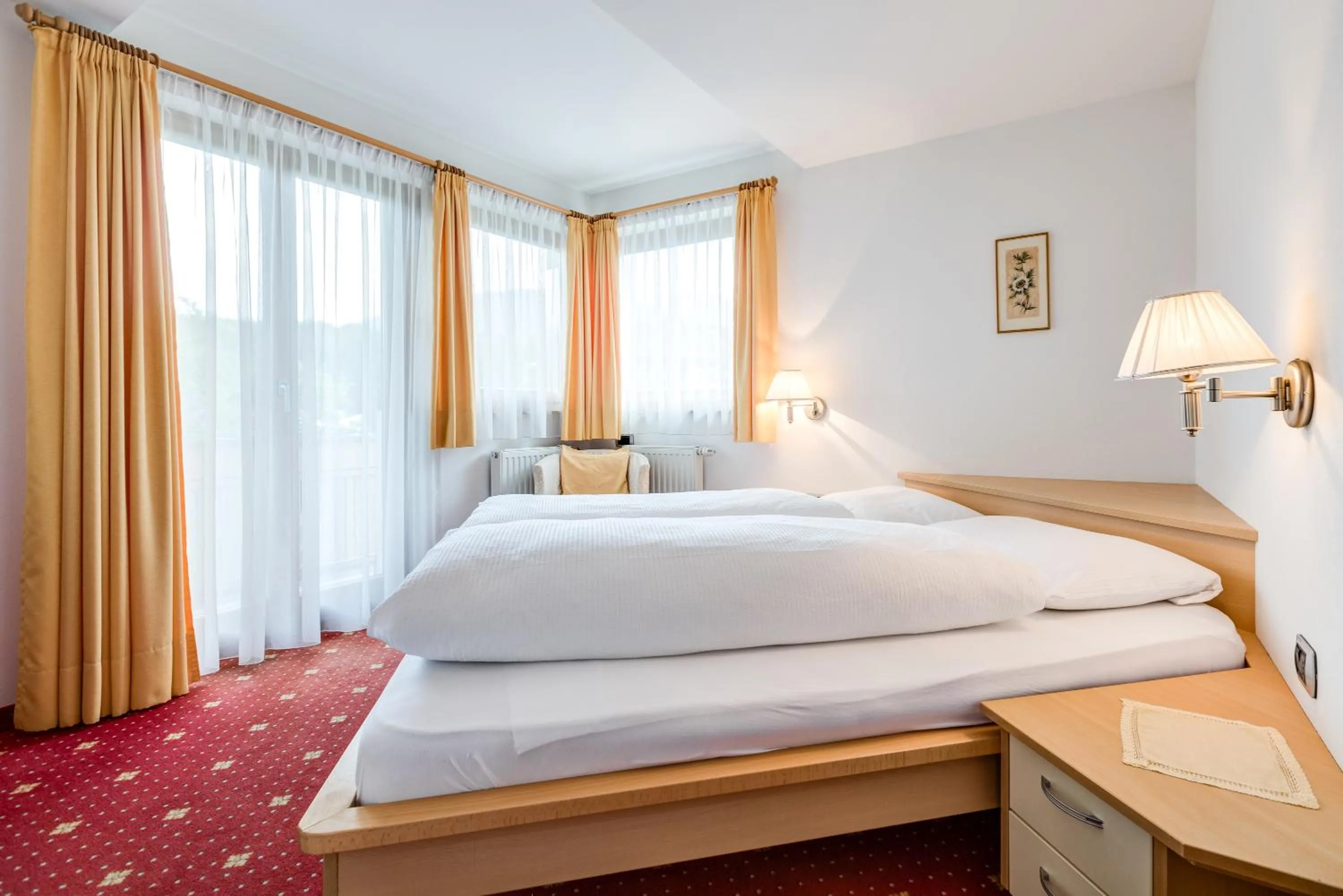 Photo of the whole room, Bed in Pension Haus am See