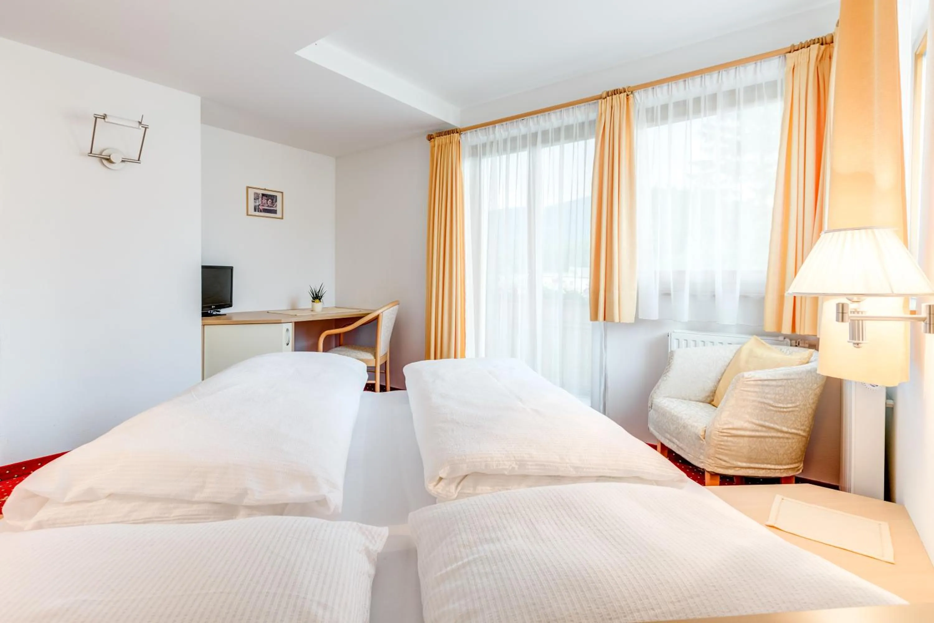 Bedroom, Bed in Pension Haus am See