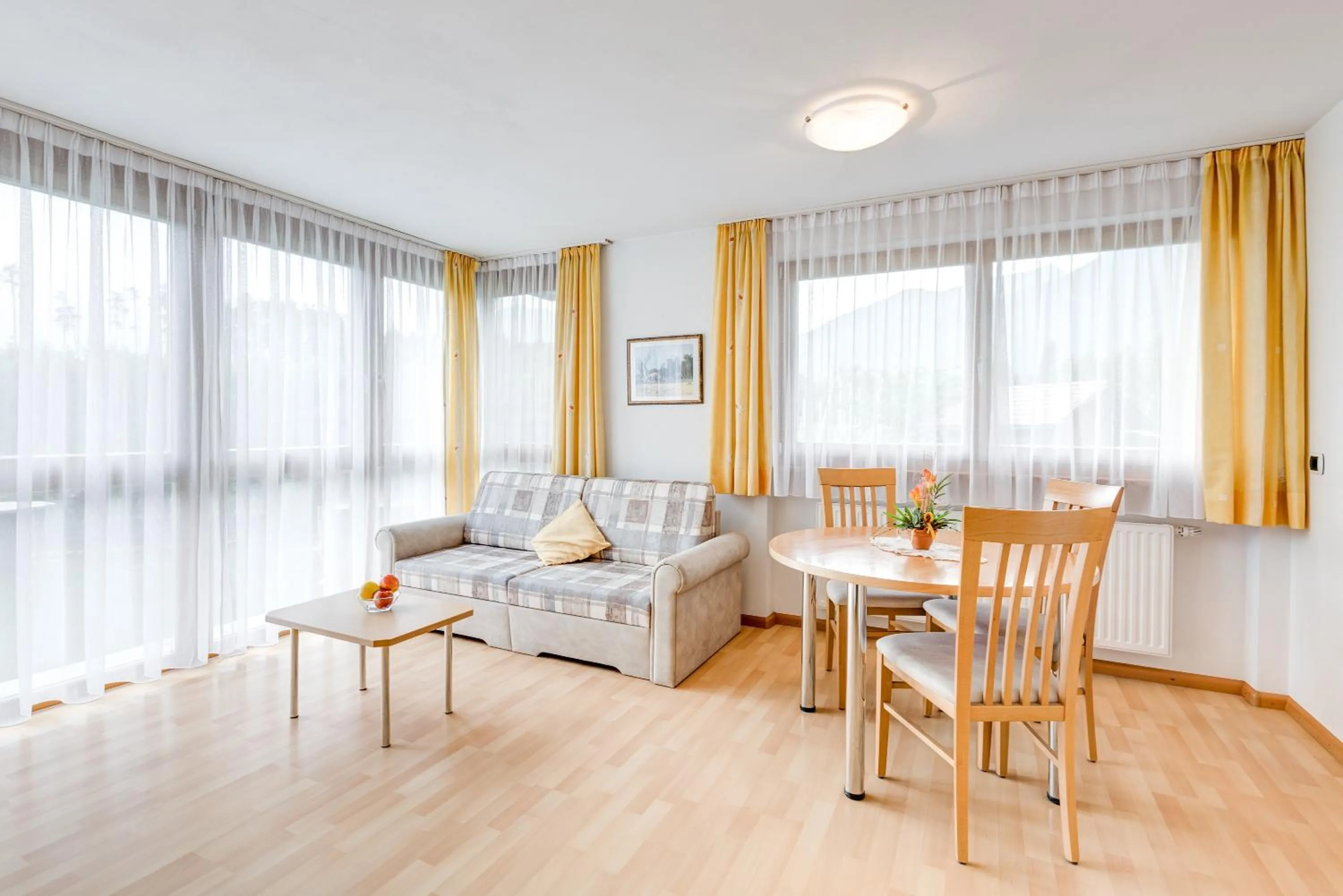 Dining area in Pension Haus am See