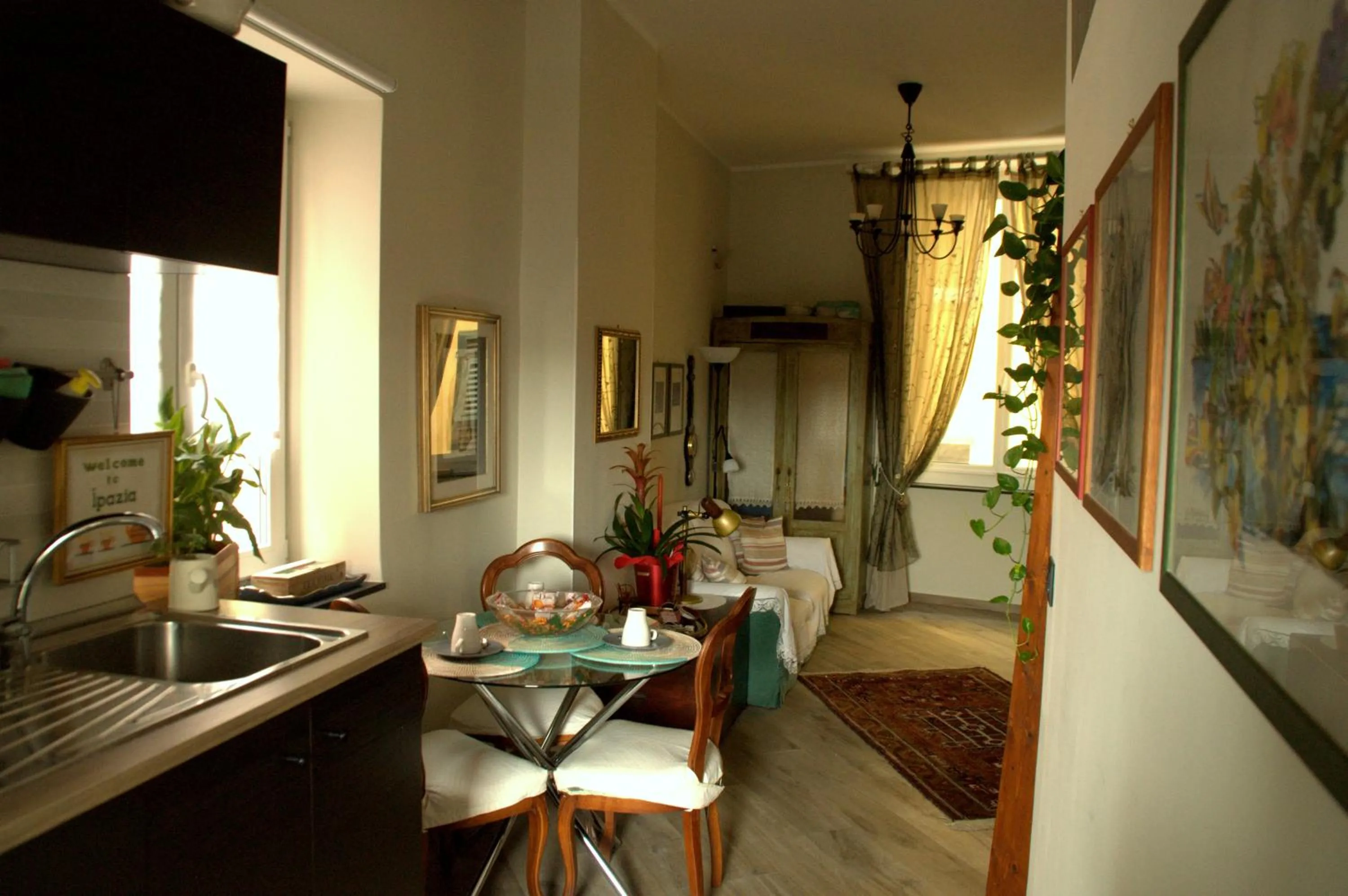 Property building in Ipazia House