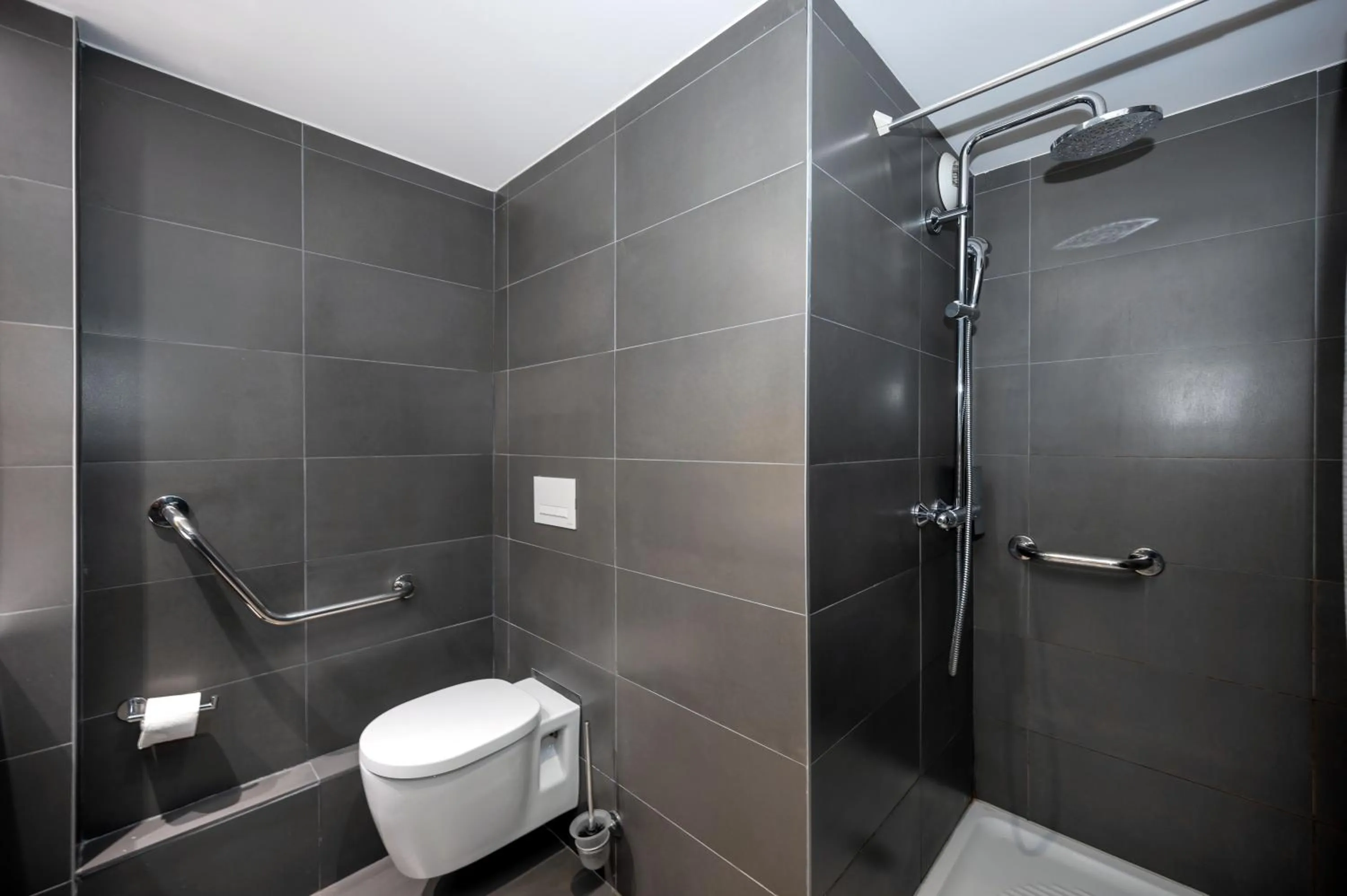 Toilet in Staycity Aparthotels Marseille Centre Vieux Port