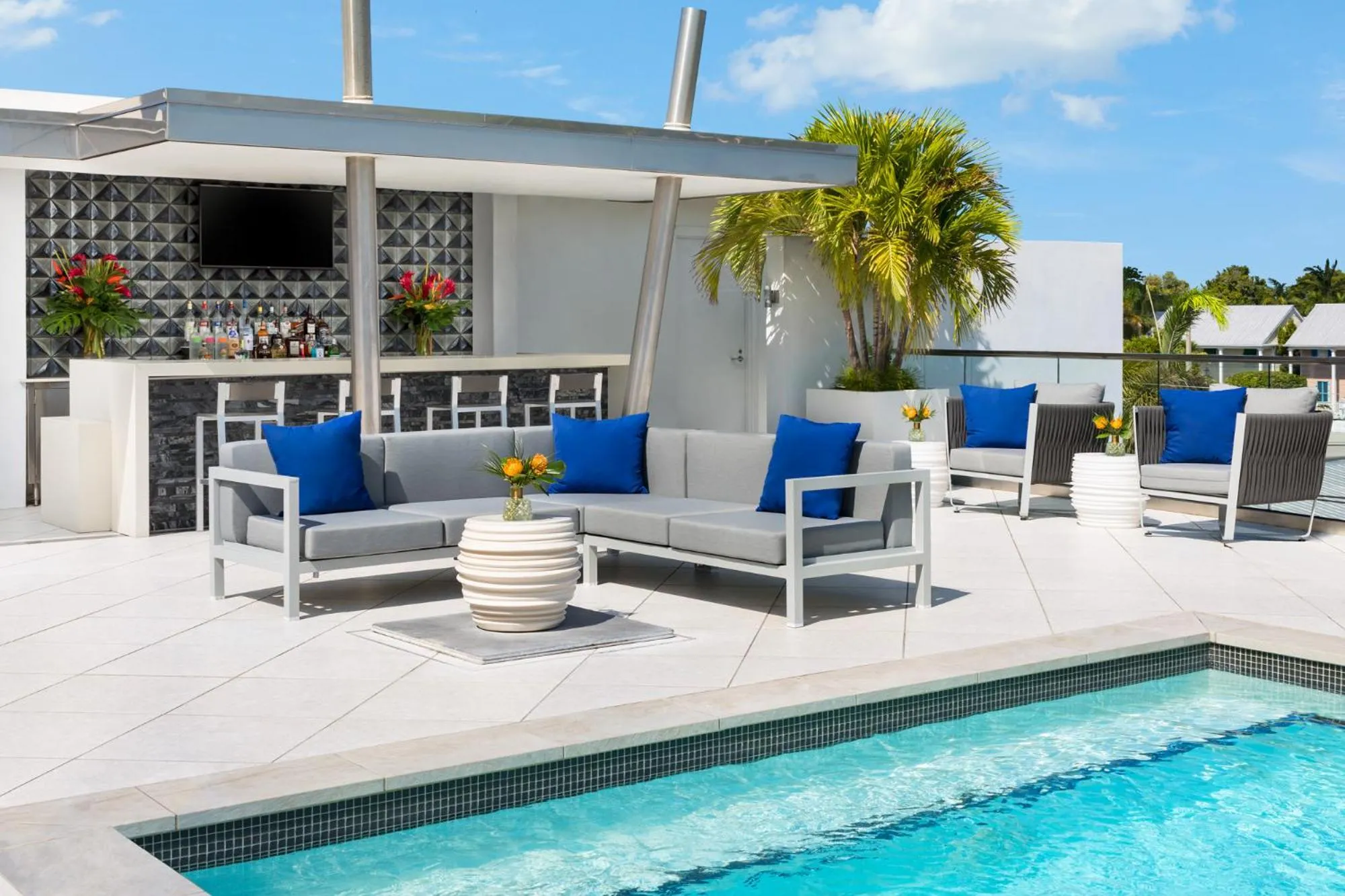 Day in H2O Suites- Adults Only