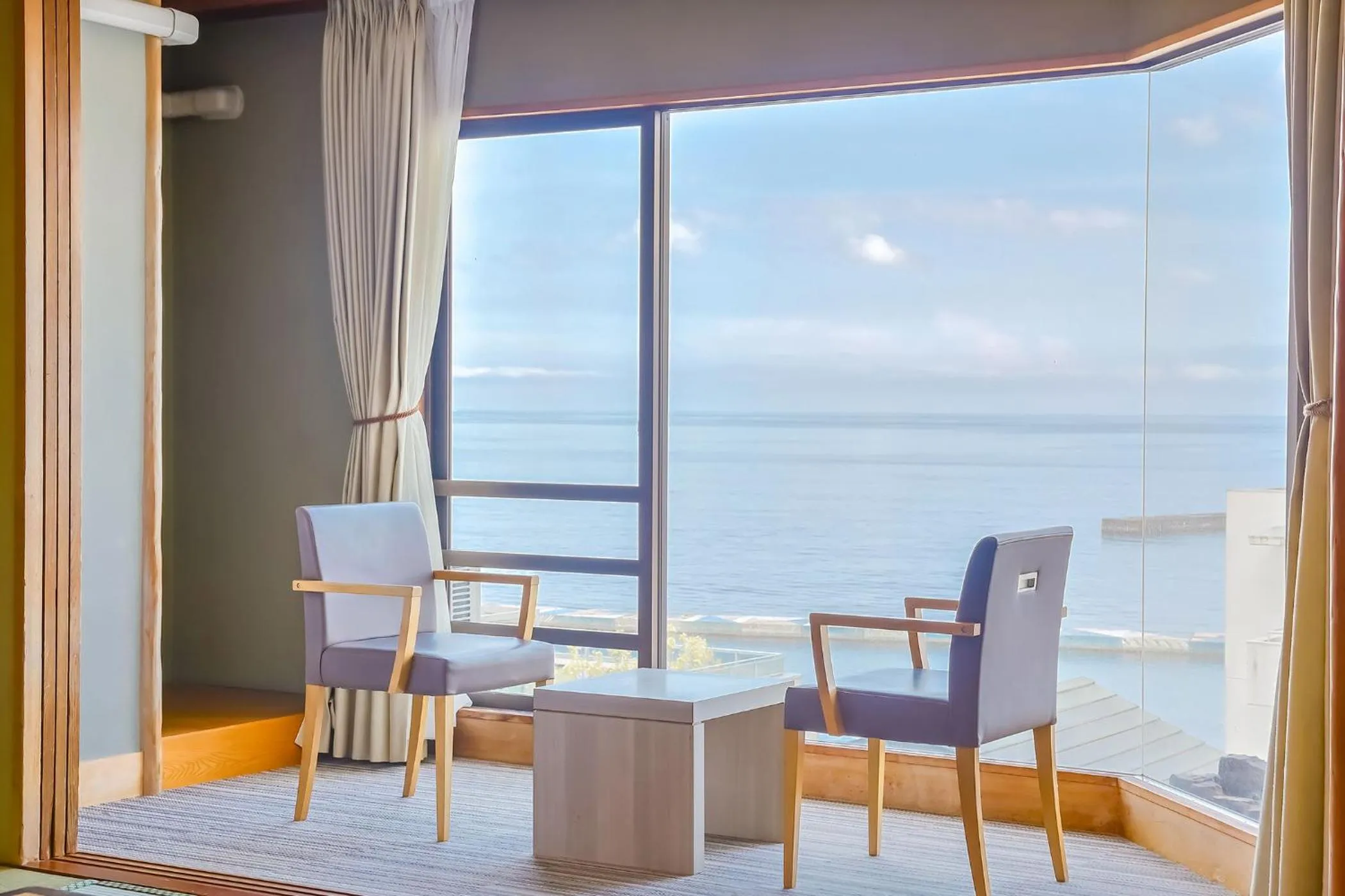 Ooedo Onsen Monogatari Premium Atami