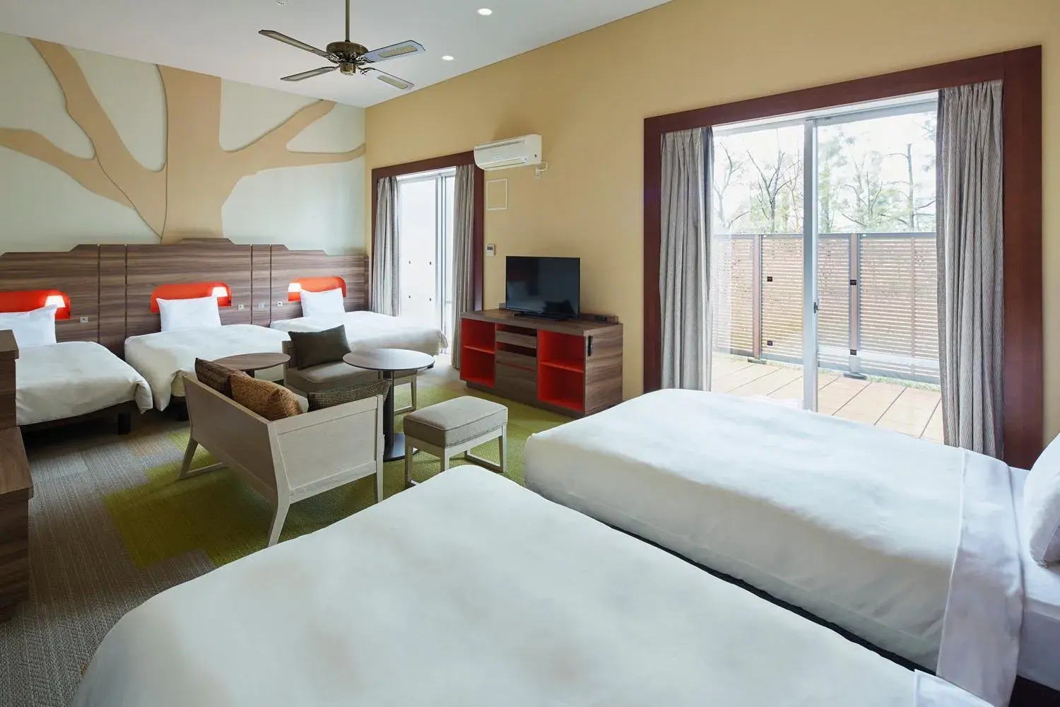 Executive Fifth with Terrace in Mitsui Garden Hotel Prana Tokyo Bay Executive Fifth with Terrace in Mitsui Garden Hotel Prana Tokyo Bay