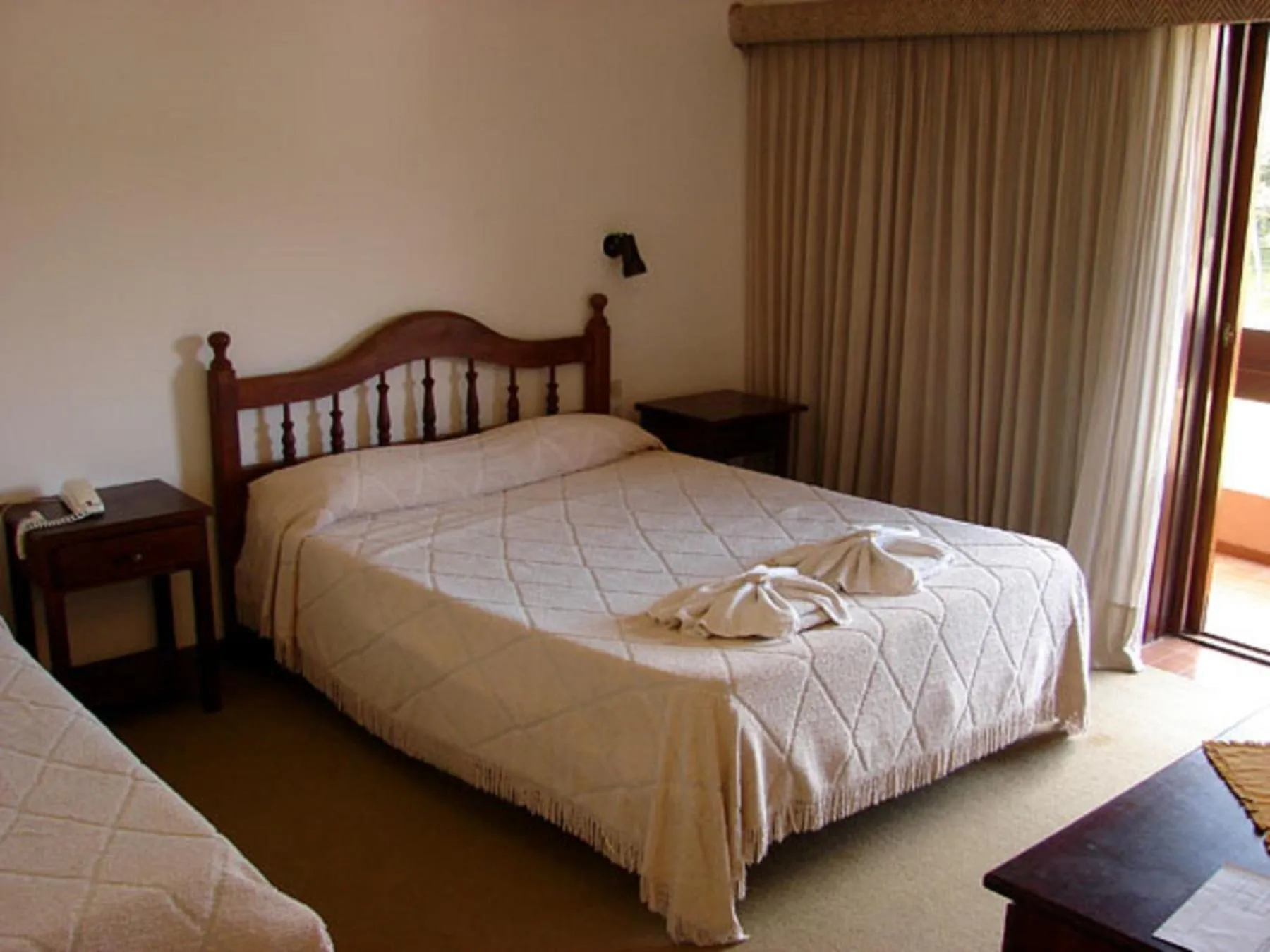 Bed in Gran Hotel del Lago