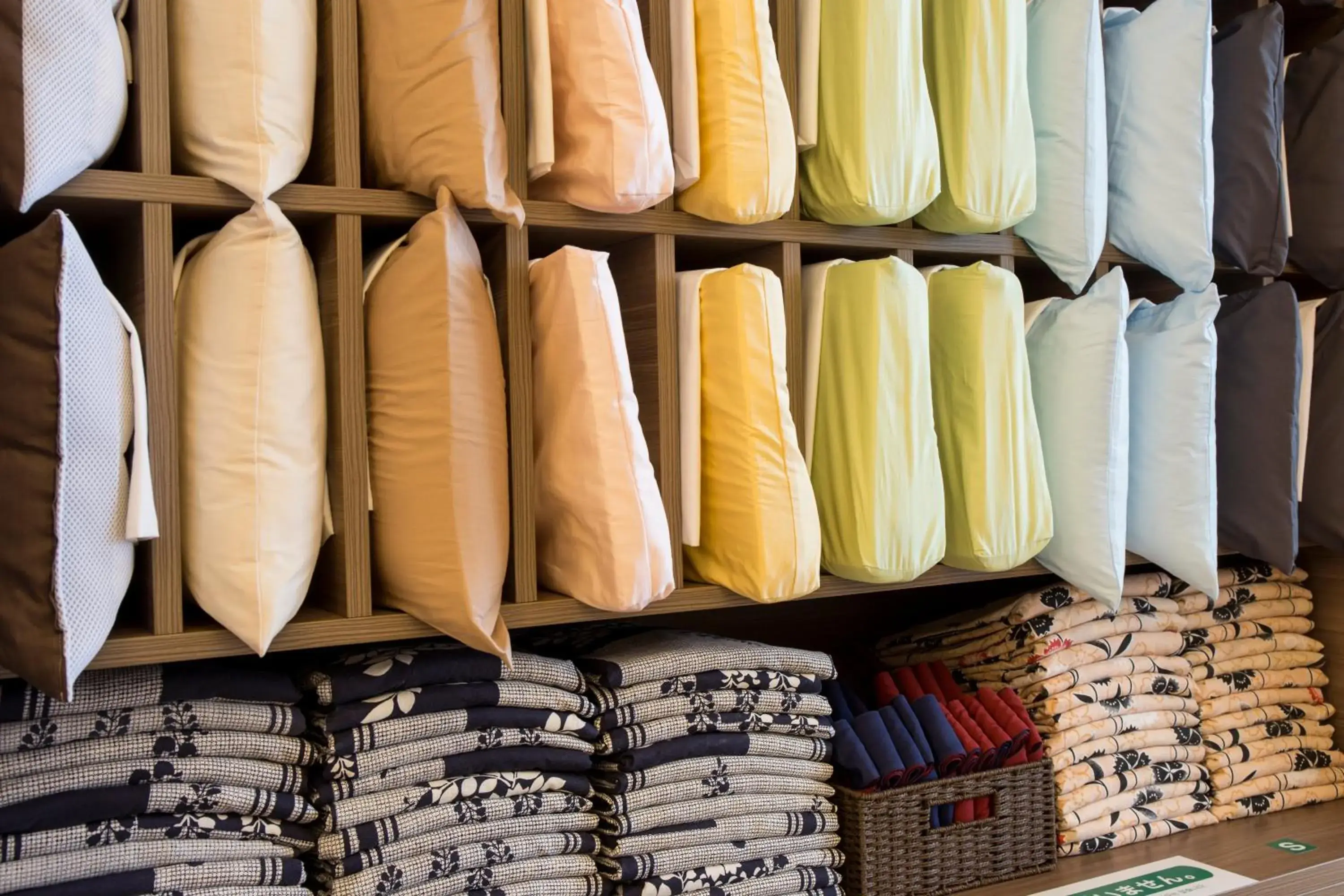 Lobby or reception in Super Hotel Totsuka Eki Higashiguchi Lobby or reception in Super Hotel Totsuka Eki Higashiguchi