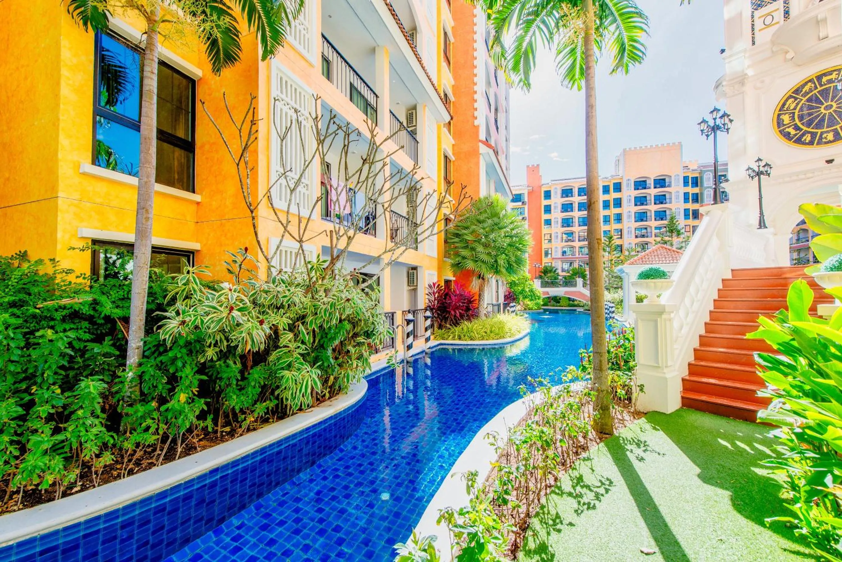 Patio in Venetian Resort Pattaya